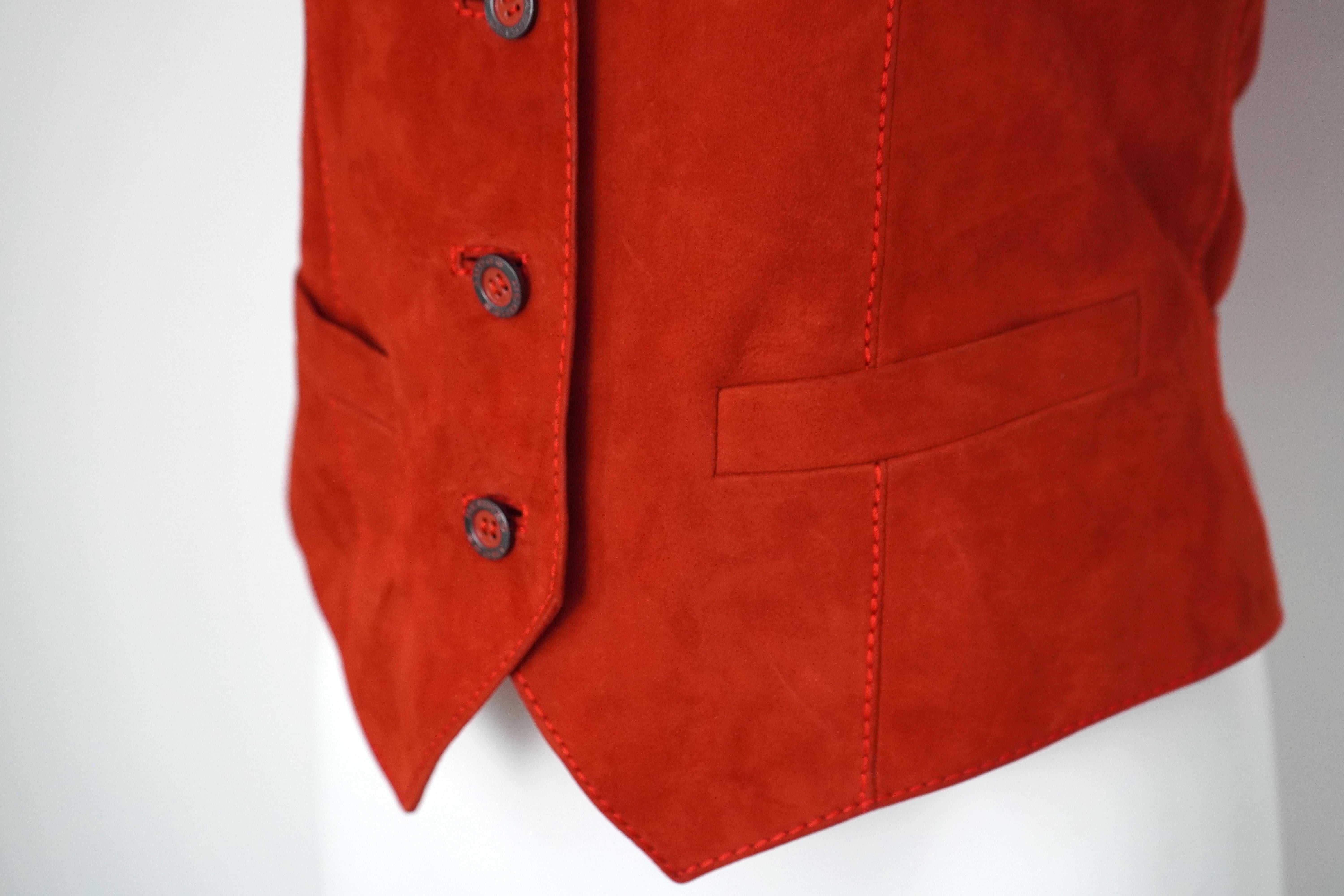 Hermès Sport Suede Burnt Orange Vest In Good Condition For Sale In Beverly Hills, CA