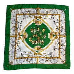 Quadratische Fahrräder Seidenschal Neckerchiefürtel von Hermès