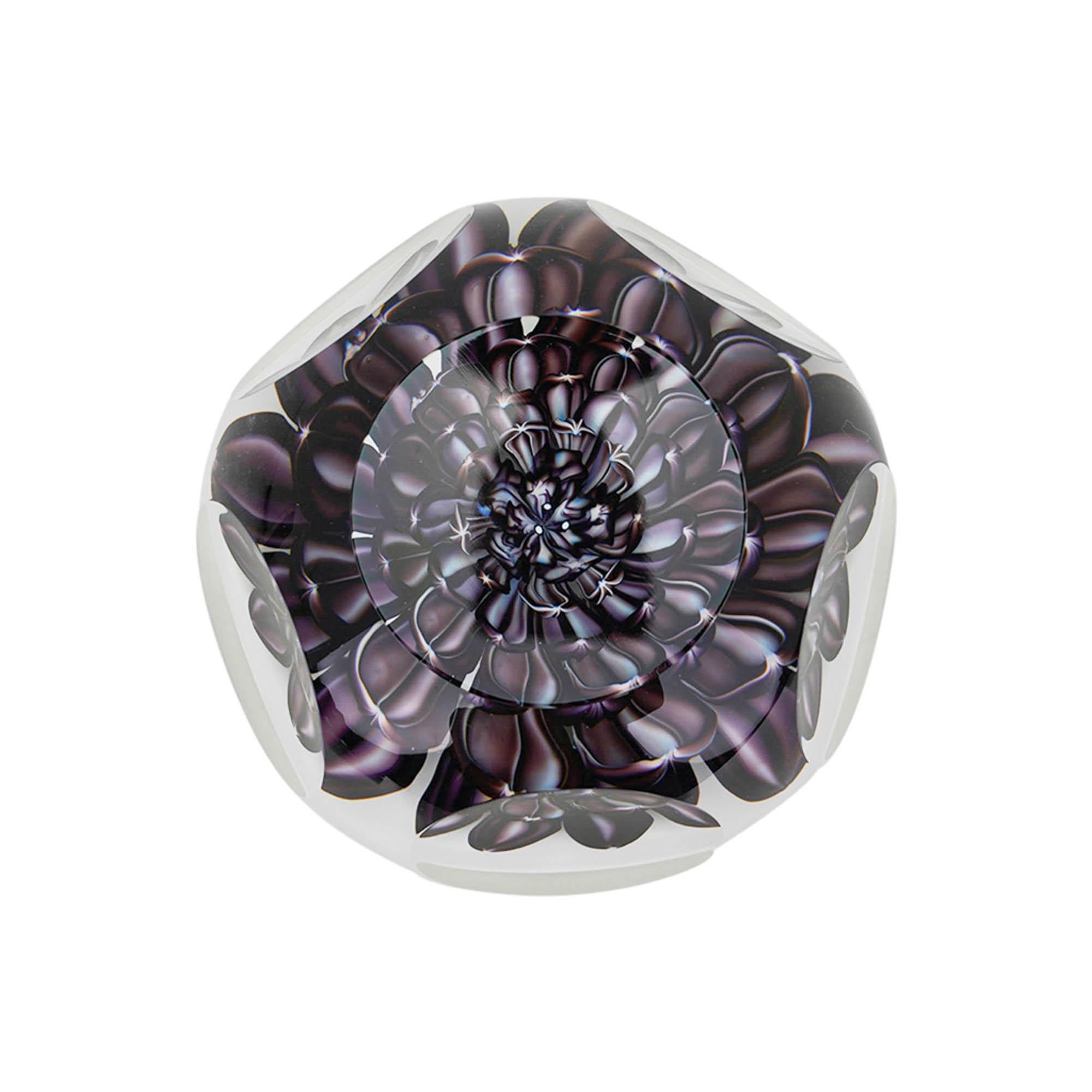 Hermes St. Louis Paperweight Dahlia Noir 2015 Limited Edition For Sale 6