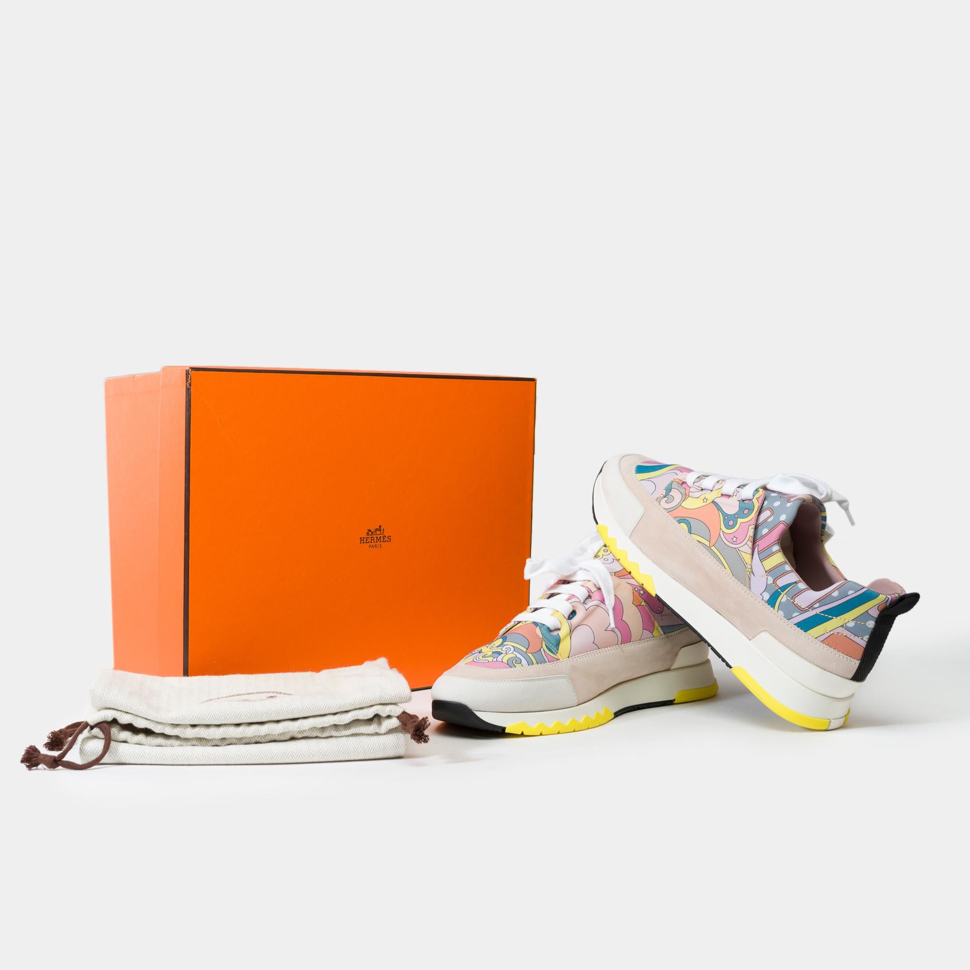Incredible pair of women's sneakers from Hermès, Model Stadium Sneaker in a superb psychedelic design! For a fan of vintage 60s and Emilio Pucci world! Each shoe is different.. 
