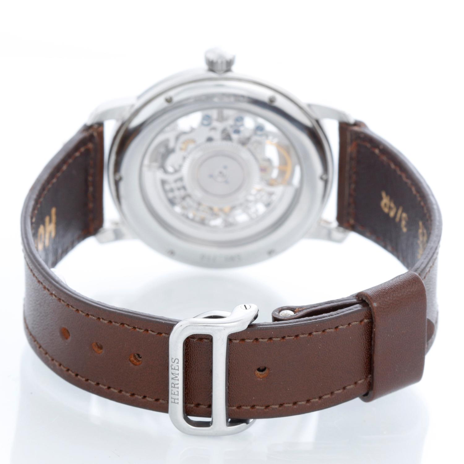 Hermes Edelstahl Sesam TGM Skelett Uhr Ref. SM1.710 im Zustand „Hervorragend“ in Dallas, TX