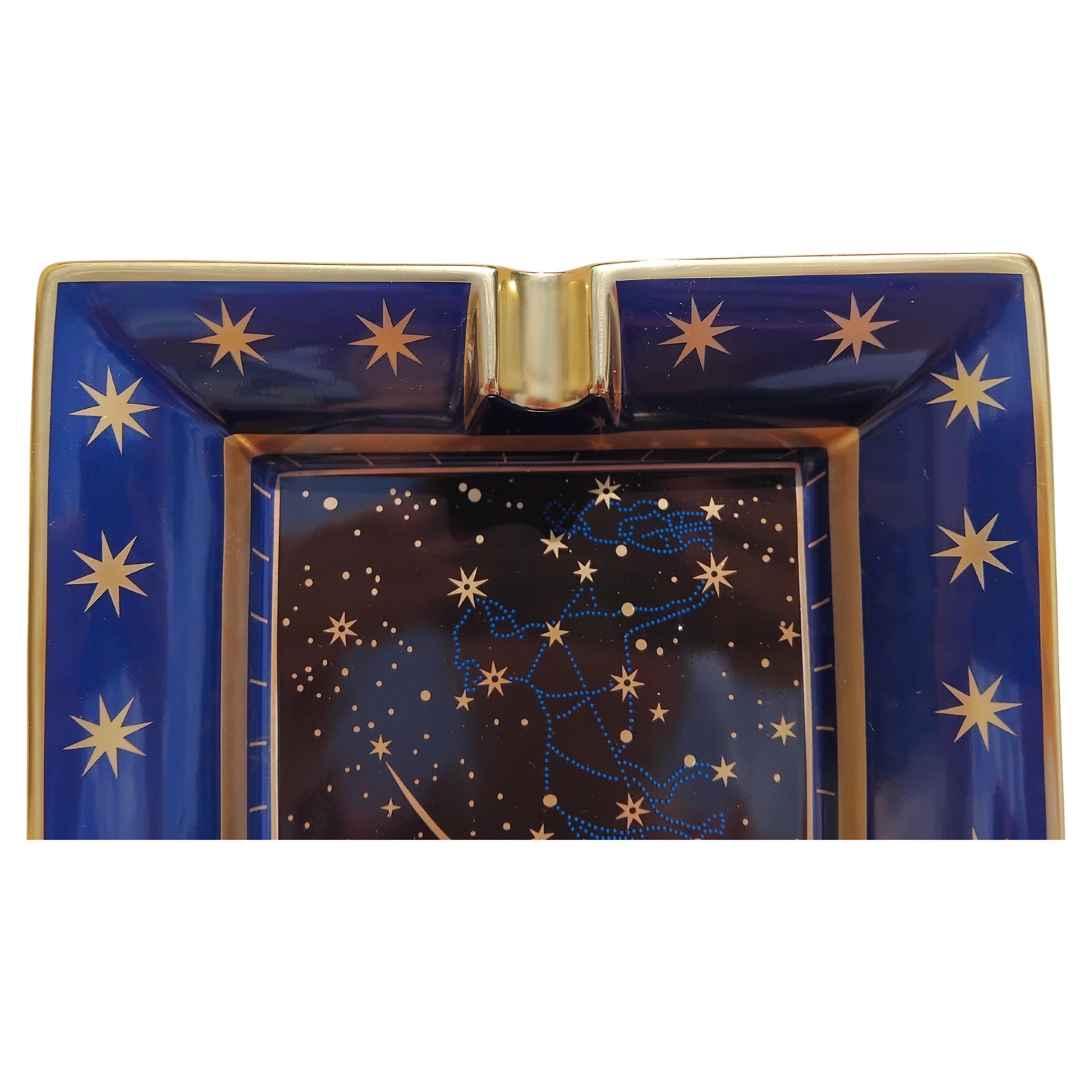 Hermès Stars Cigar Ashtray Change Tray Porcelain Gold Calèche Constellations For Sale 5