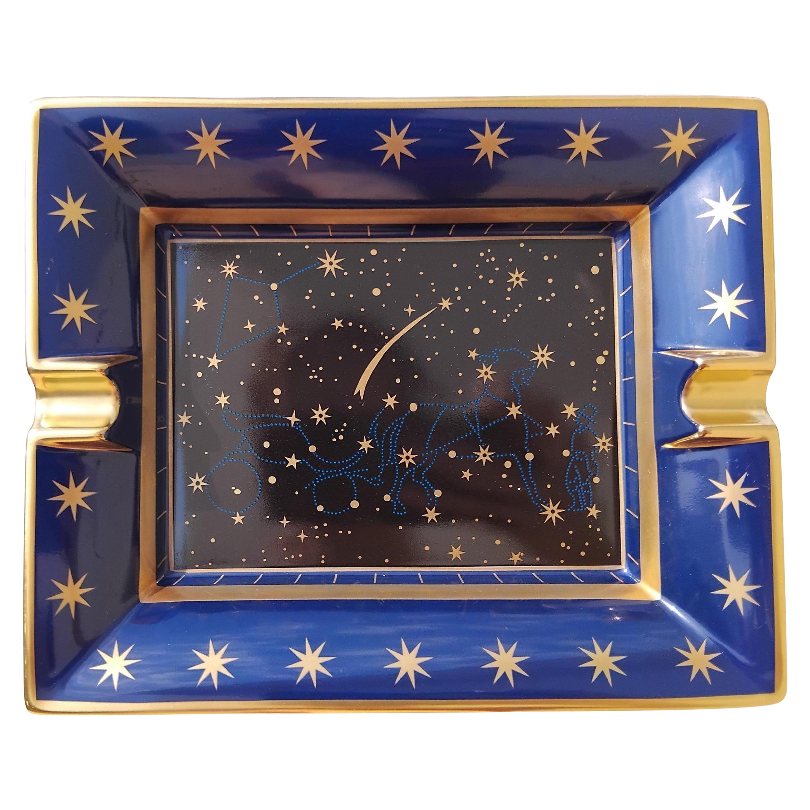 Hermès Stars Cigar Ashtray Change Tray Porcelain Gold Calèche Constellations For Sale 1