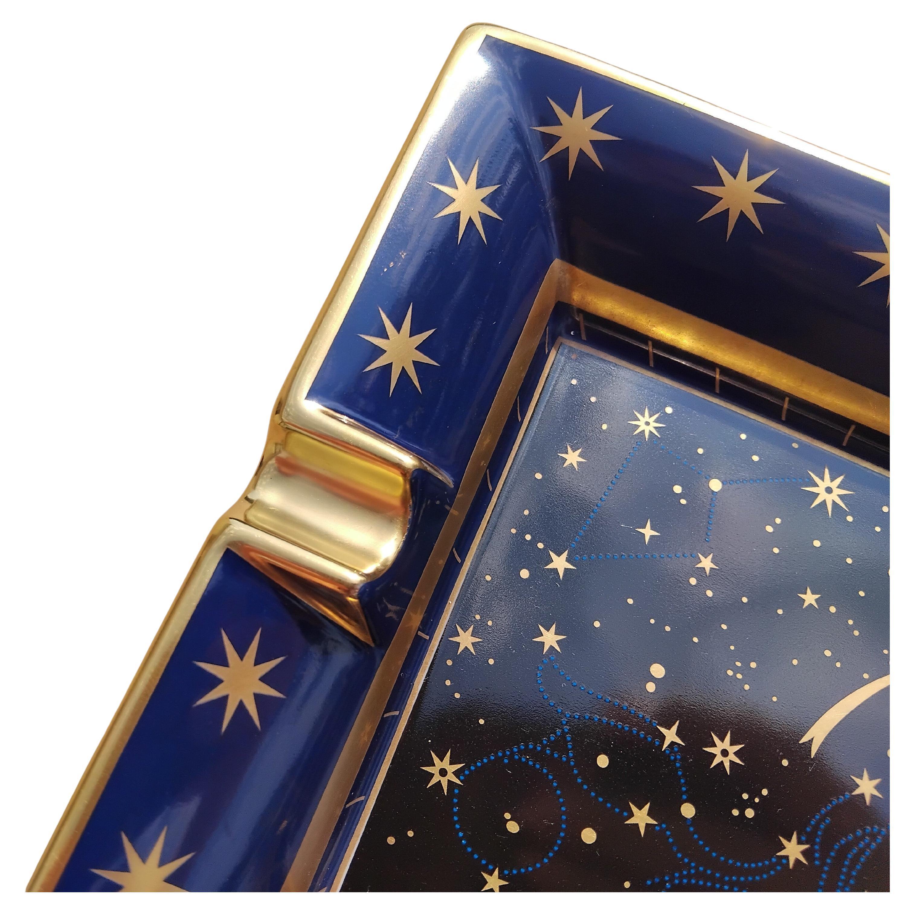 Hermès Stars Cigar Ashtray Change Tray Porcelain Gold Calèche Constellations For Sale 2