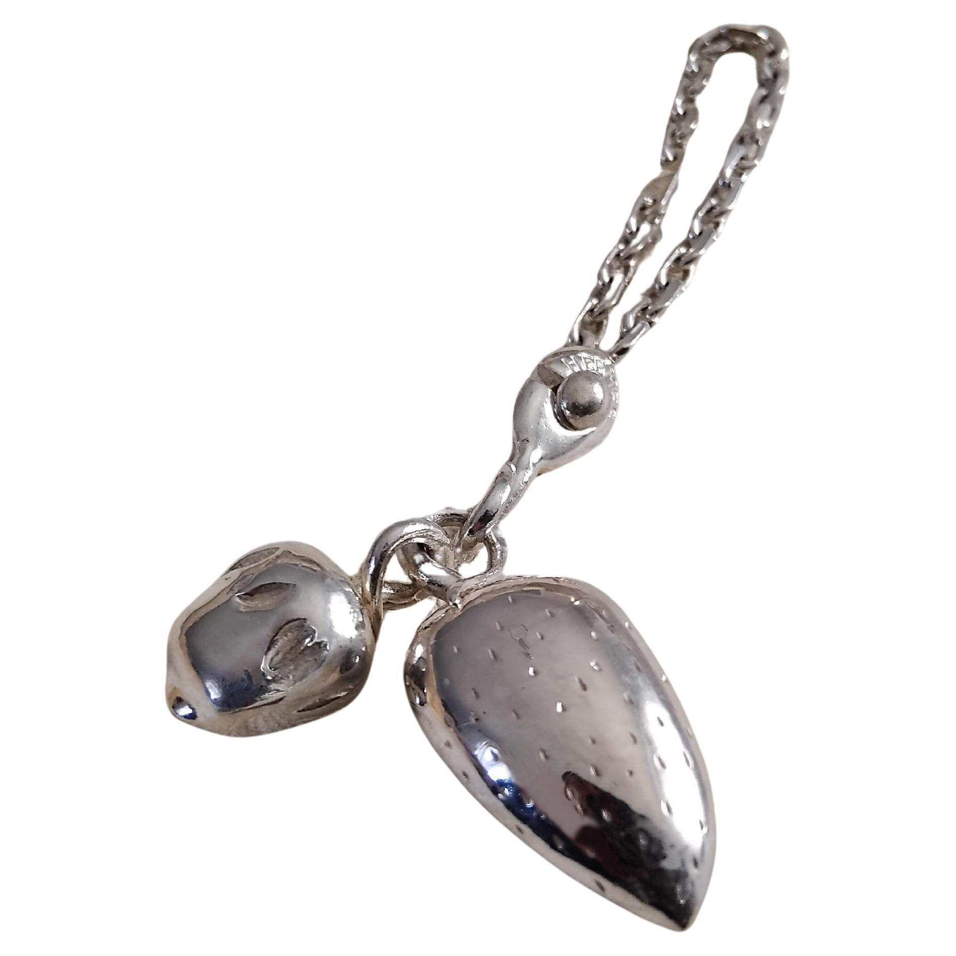 Hermès Sterling Silver Keychain Charm Nuts Hazelnut Almond im Angebot