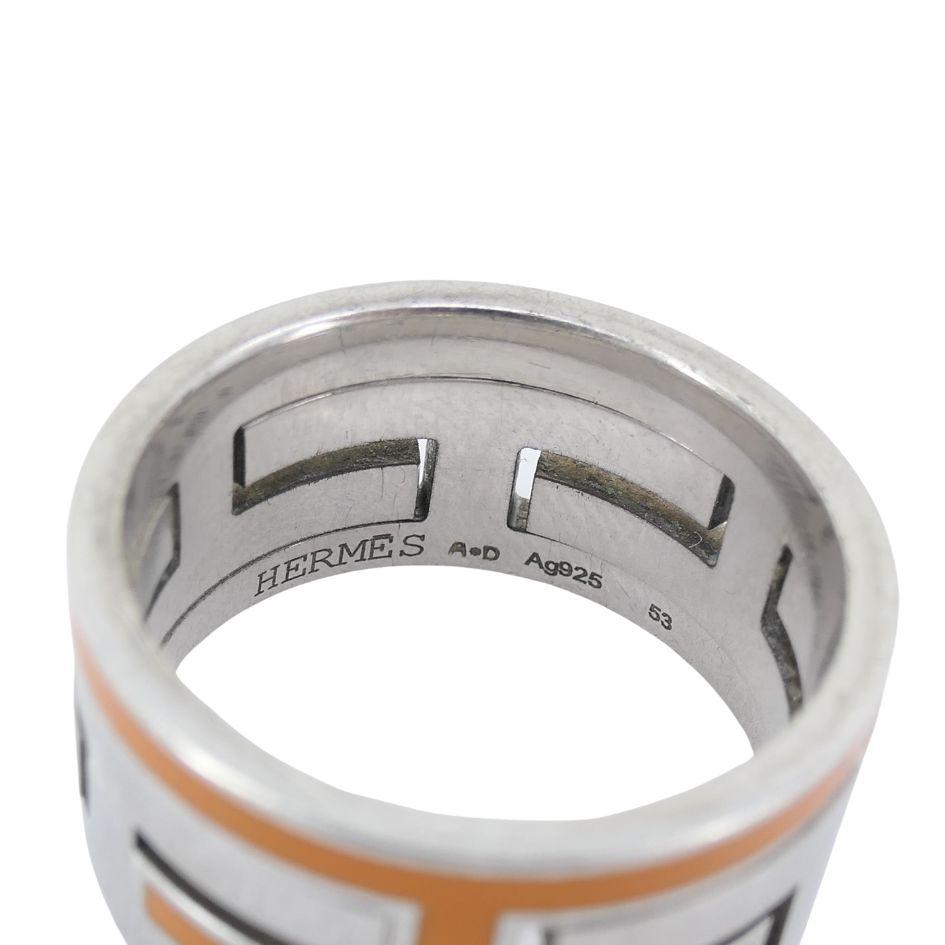 Anello a fascia con motivo H. H. di Hermès in argento sterling e smalto arancione in vendita 4