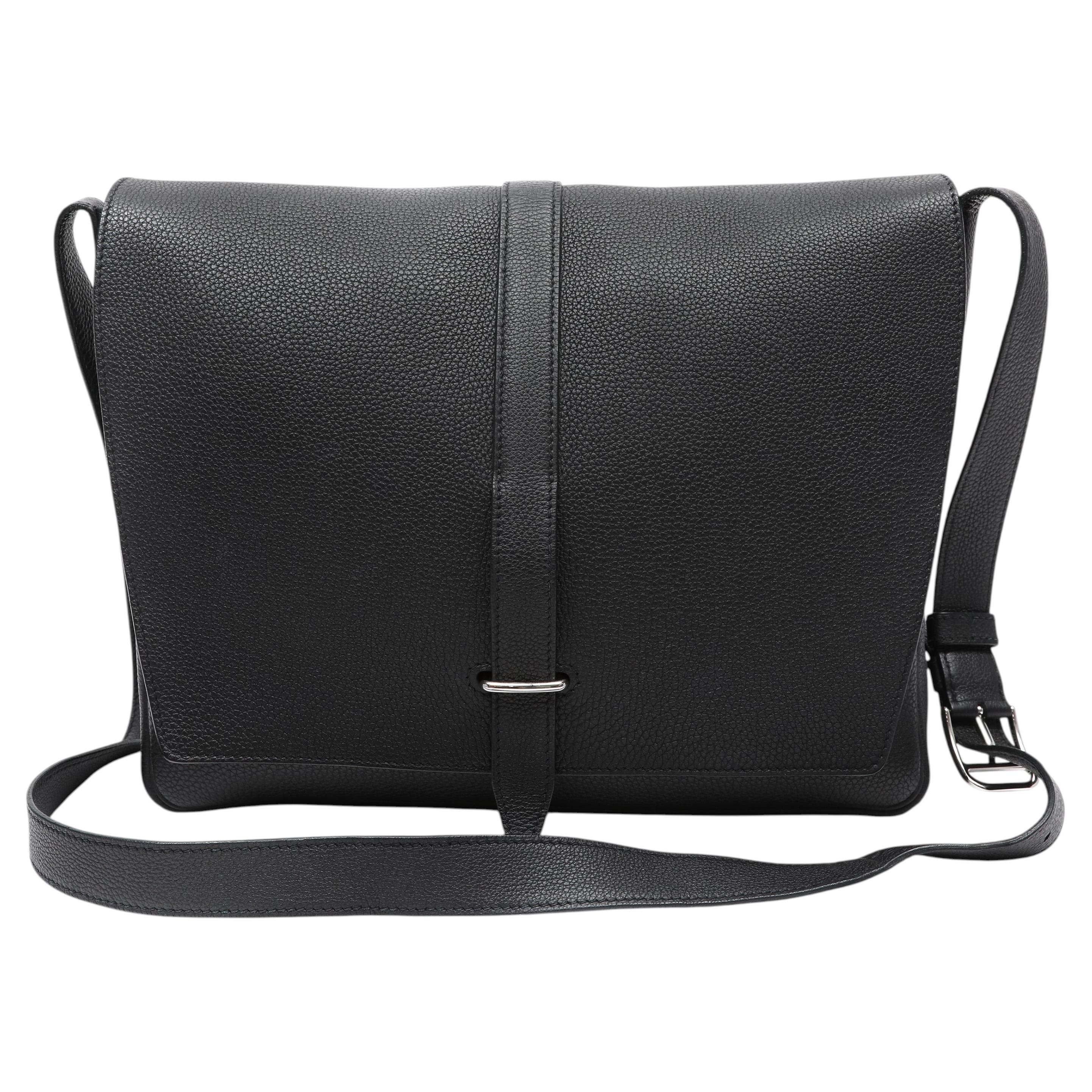 Hermès Steve Light Messenger Borsa in pelle nera Togo con hardware in palladio