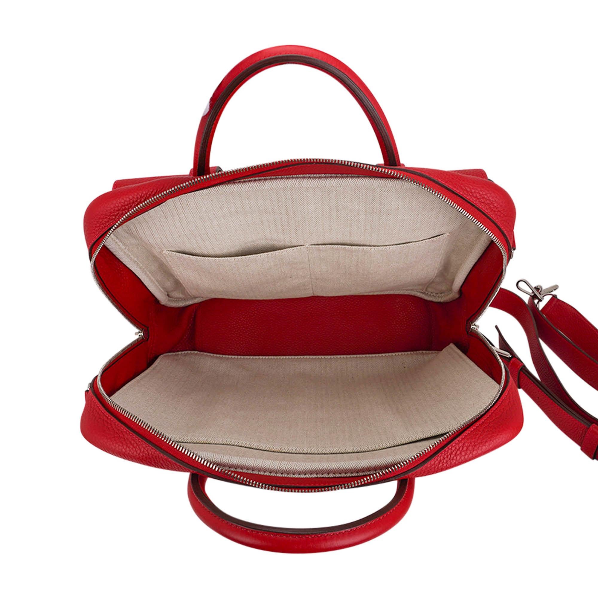 Rosso Hermes Steve Messenger 35 Borsa Rouge Casaque Clemence Pelle Palladium Hardware in vendita