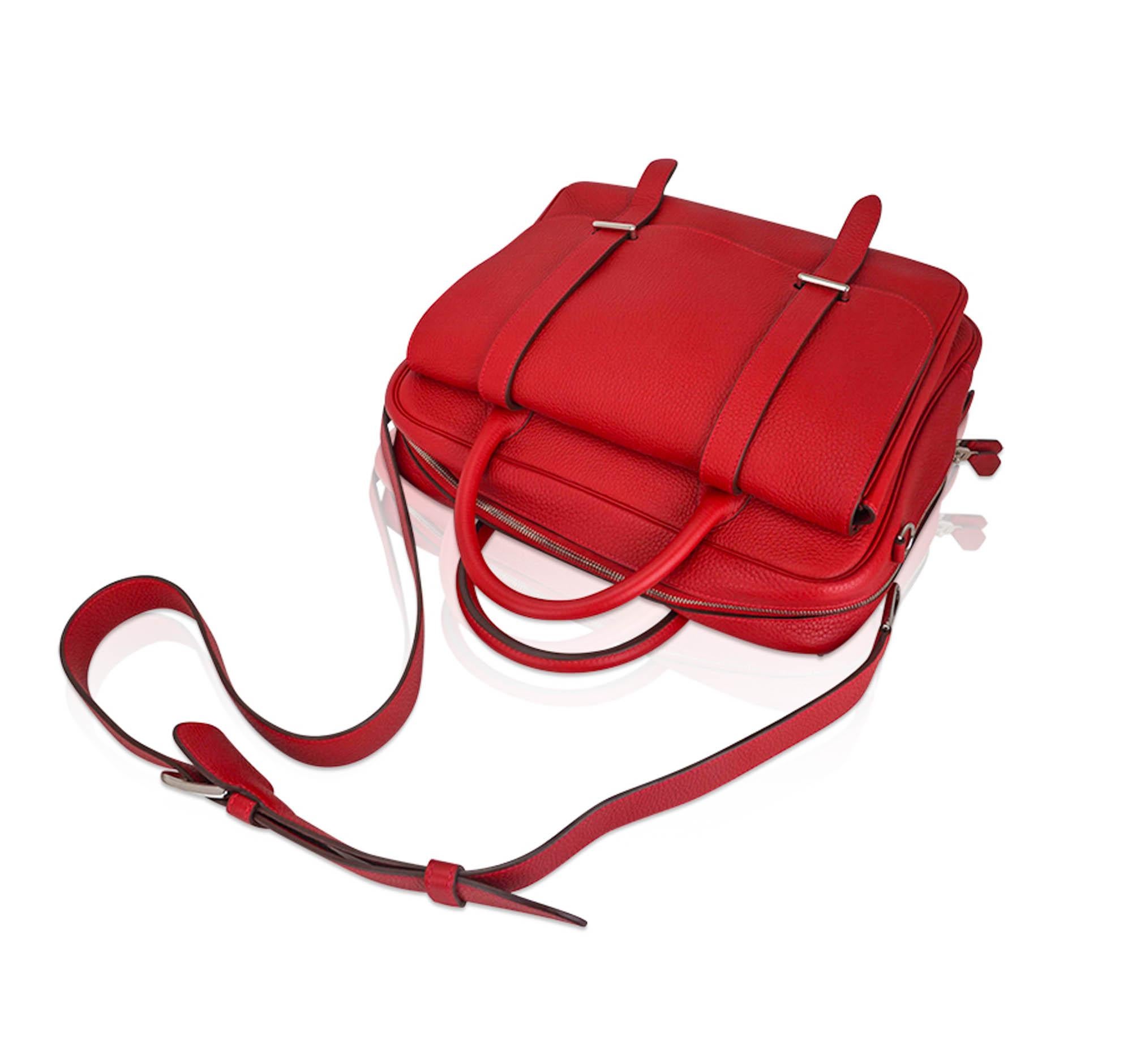 Hermes Steve Messenger 35 Borsa Rouge Casaque Clemence Pelle Palladium Hardware in vendita 1