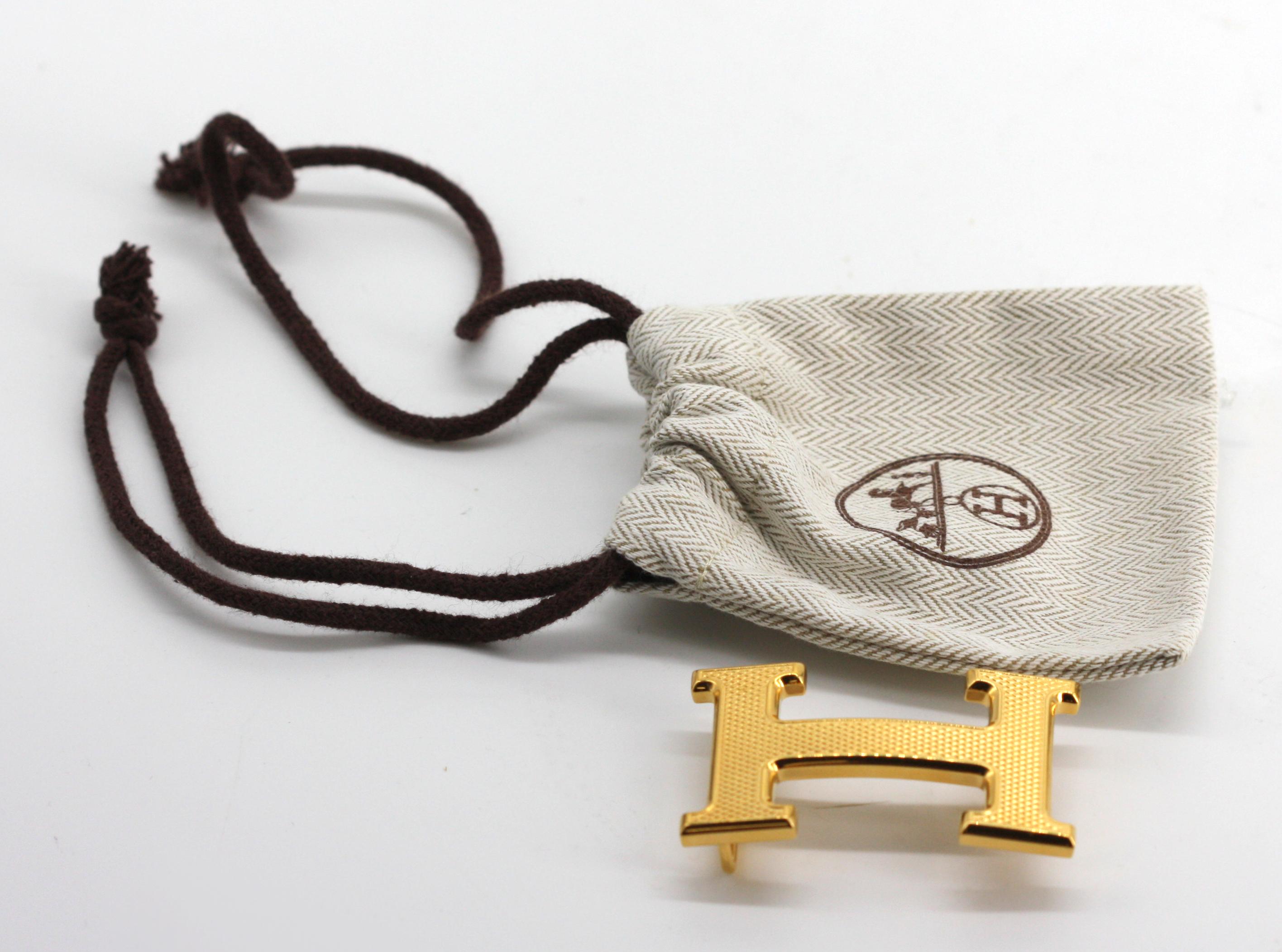 Women's or Men's Hermes Stippled Gold-Toned Metal Belt Buckle For Sale