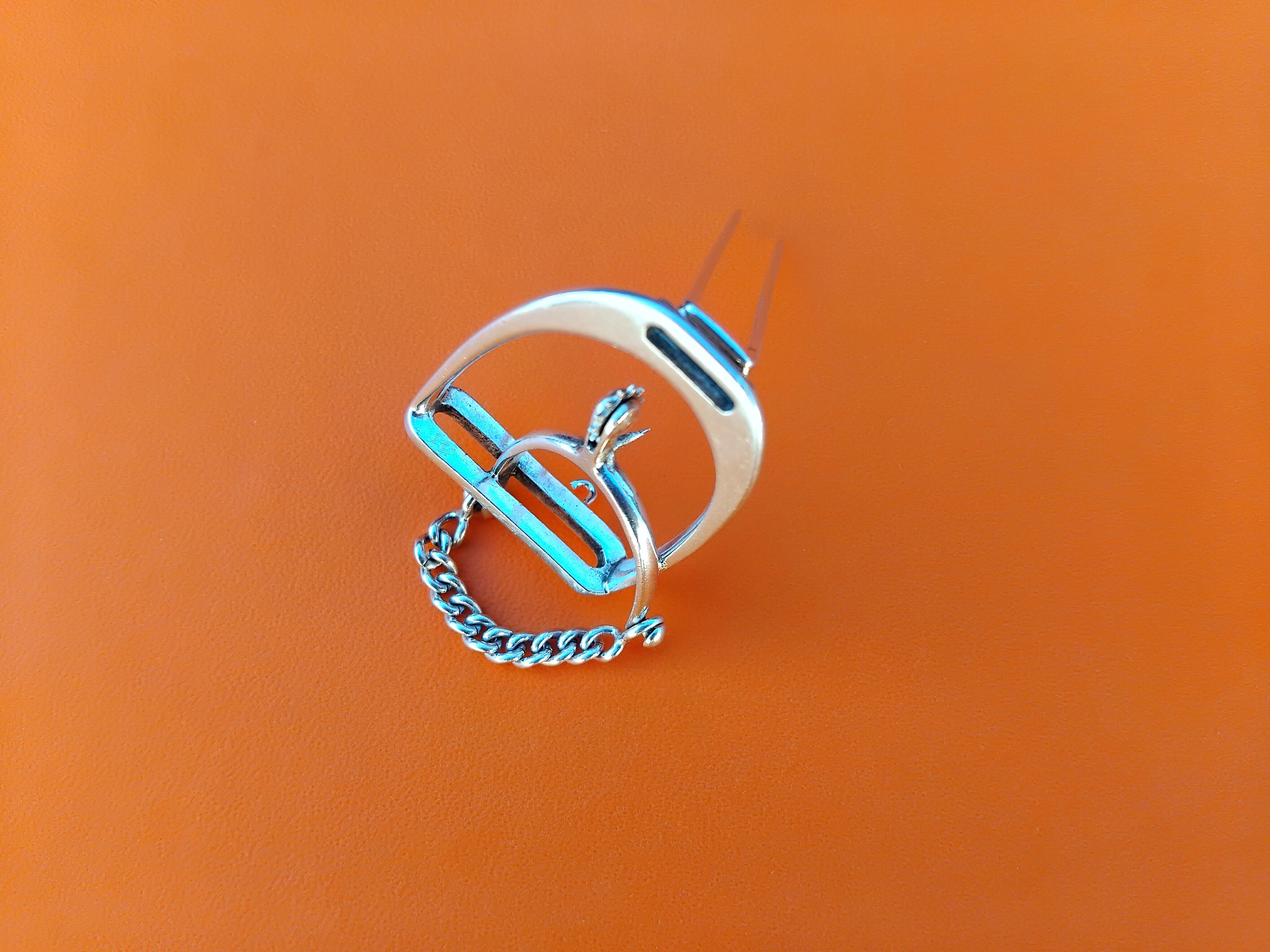 Hermès Stirrup and Spur Silver Brooch Equestrian Horse Texas For Sale 5