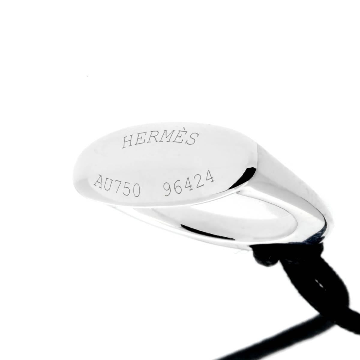 hermes white necklace