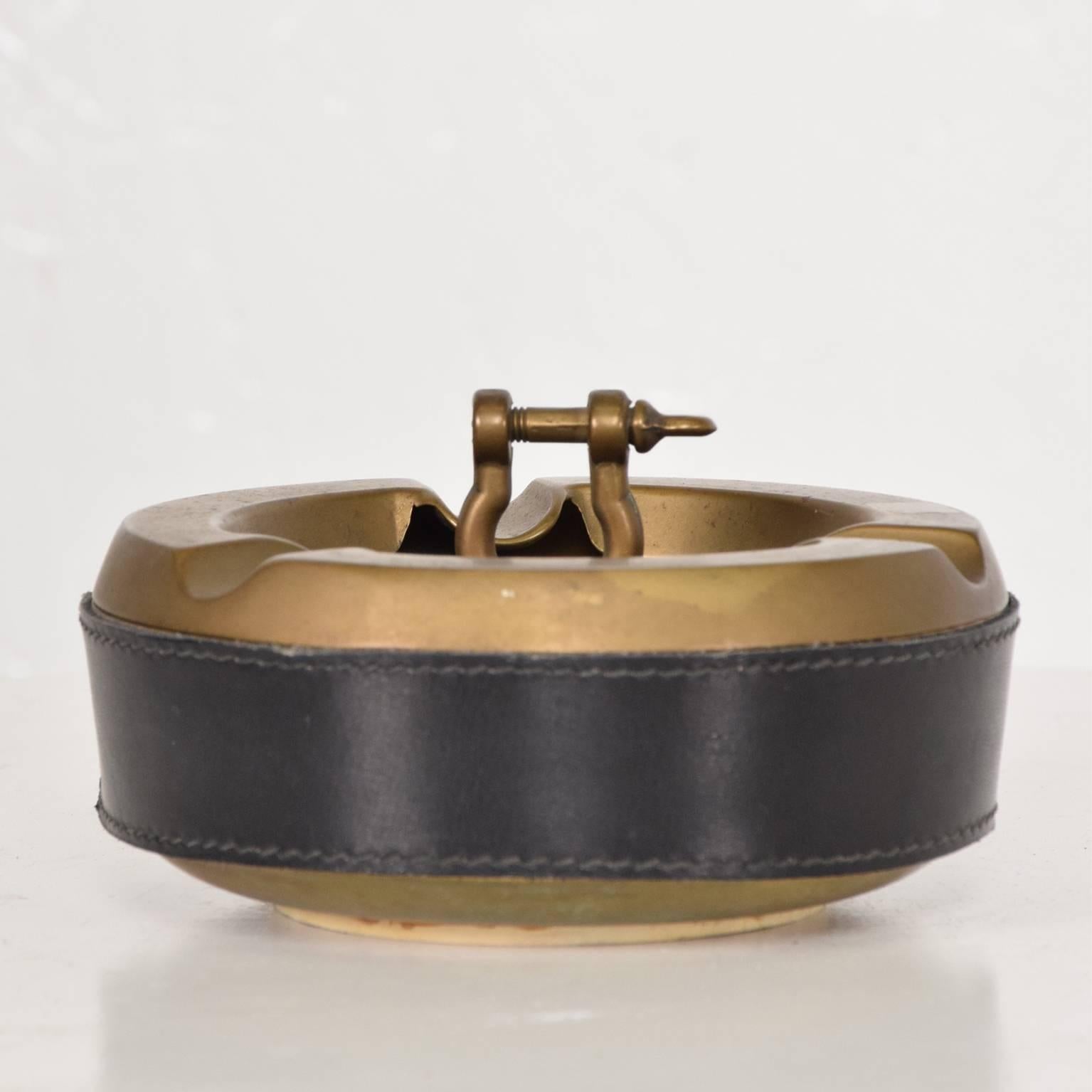 Mid-Century Modern Hermes Style Brass and Leather Ashtray, Italy, 1960s