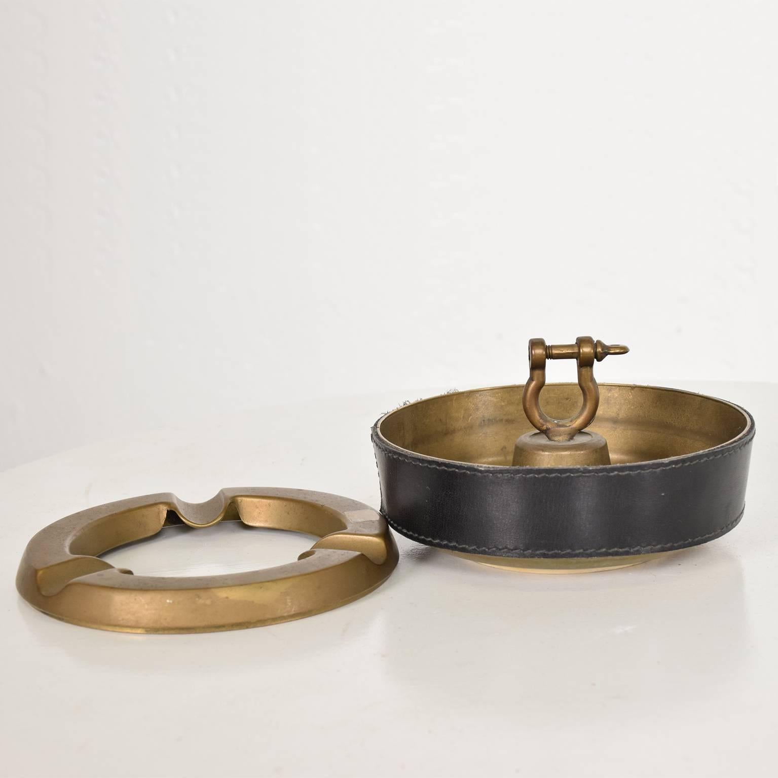 Mid-20th Century Hermes Style Brass and Leather Ashtray, Italy, 1960s