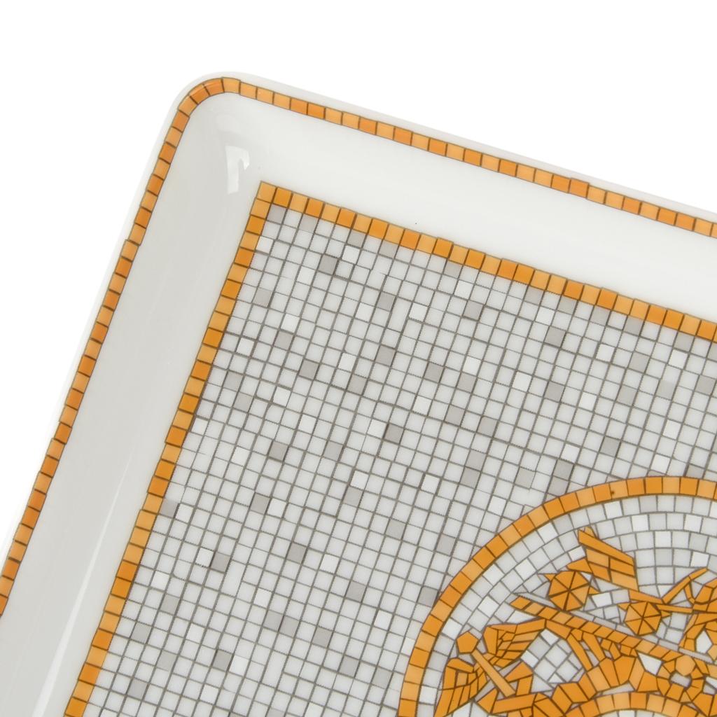 hermes sushi tray