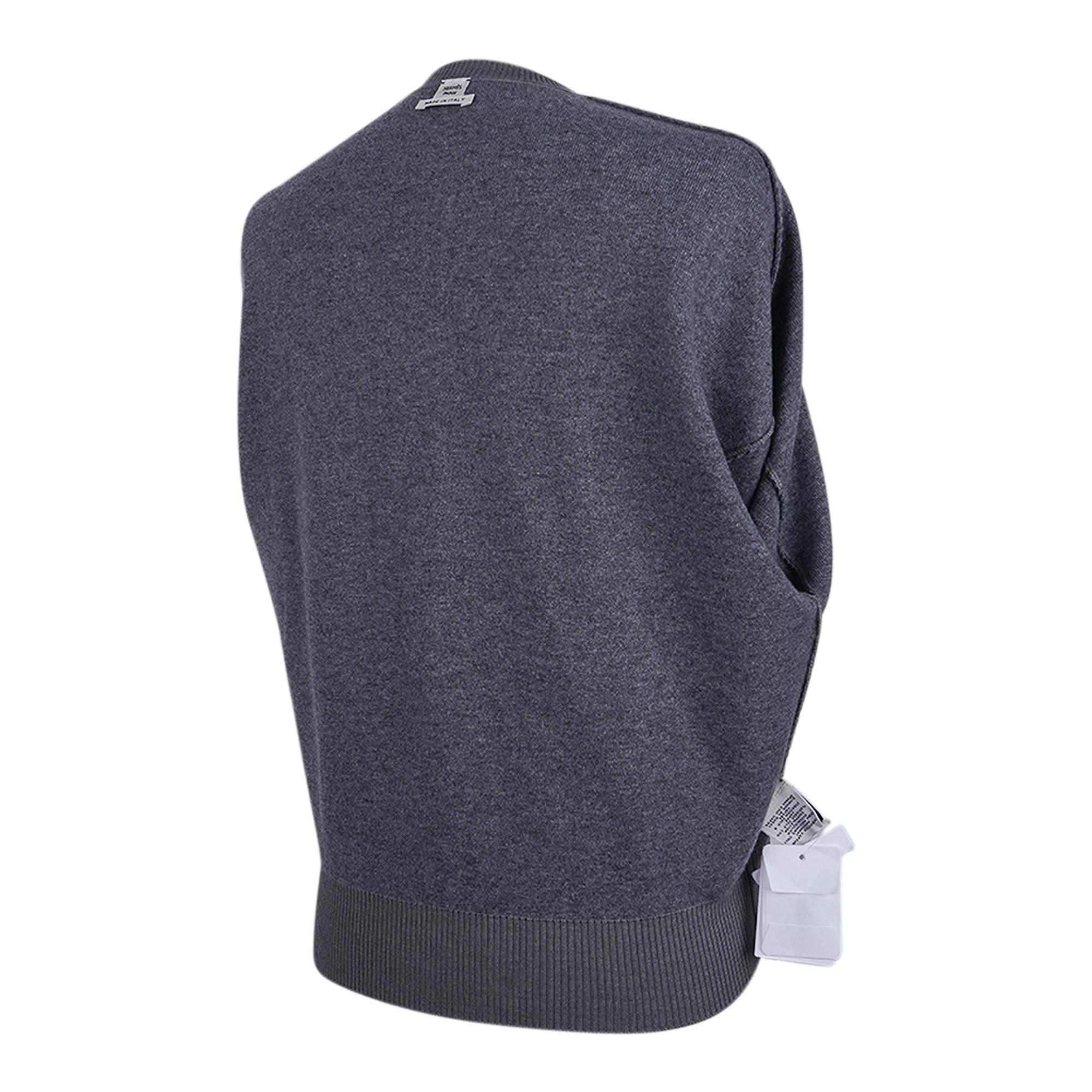 Hermes Sweater Ex-Libris Gray Cashmere and Silk  40 / 8 For Sale 6