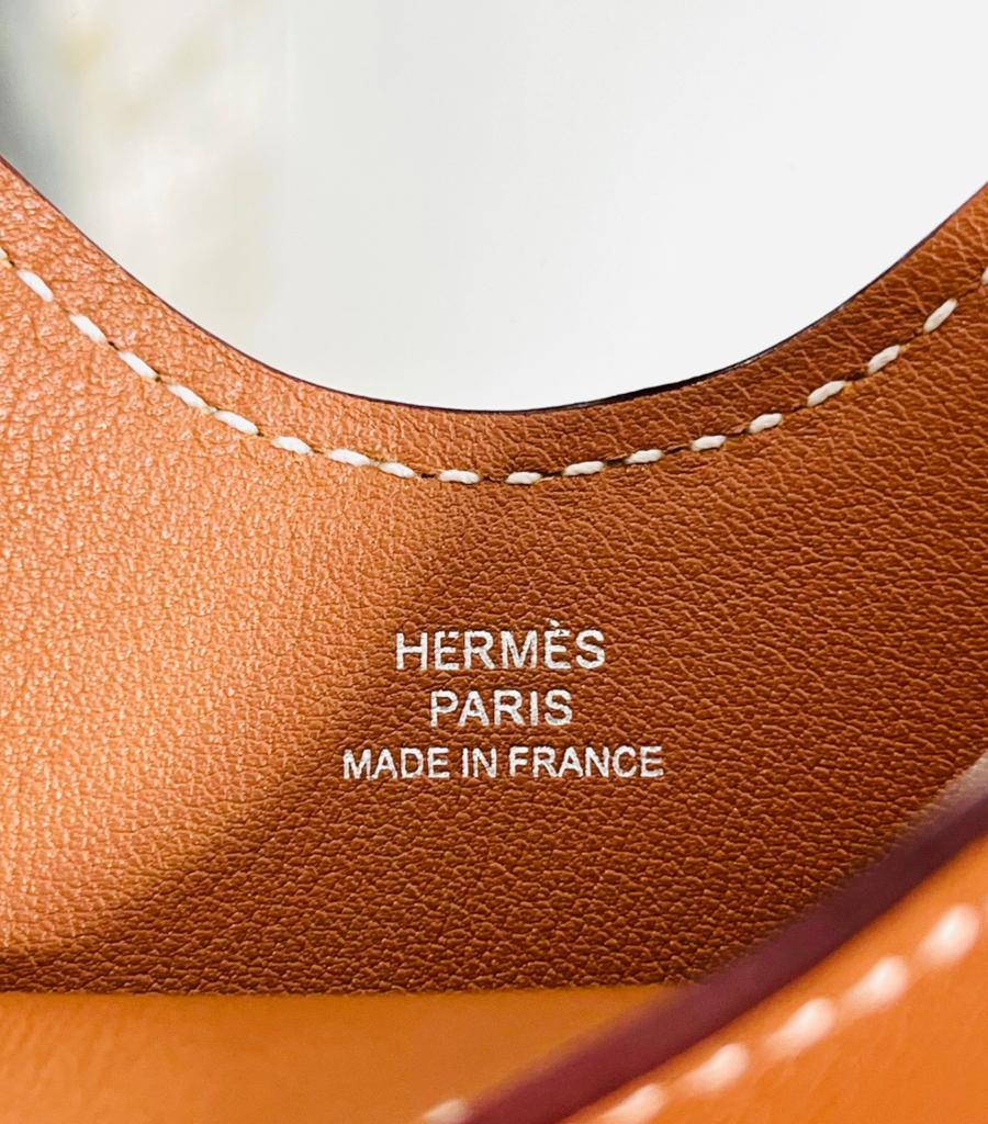 Funda para iPad Hermes Swift de piel con logotipo 4