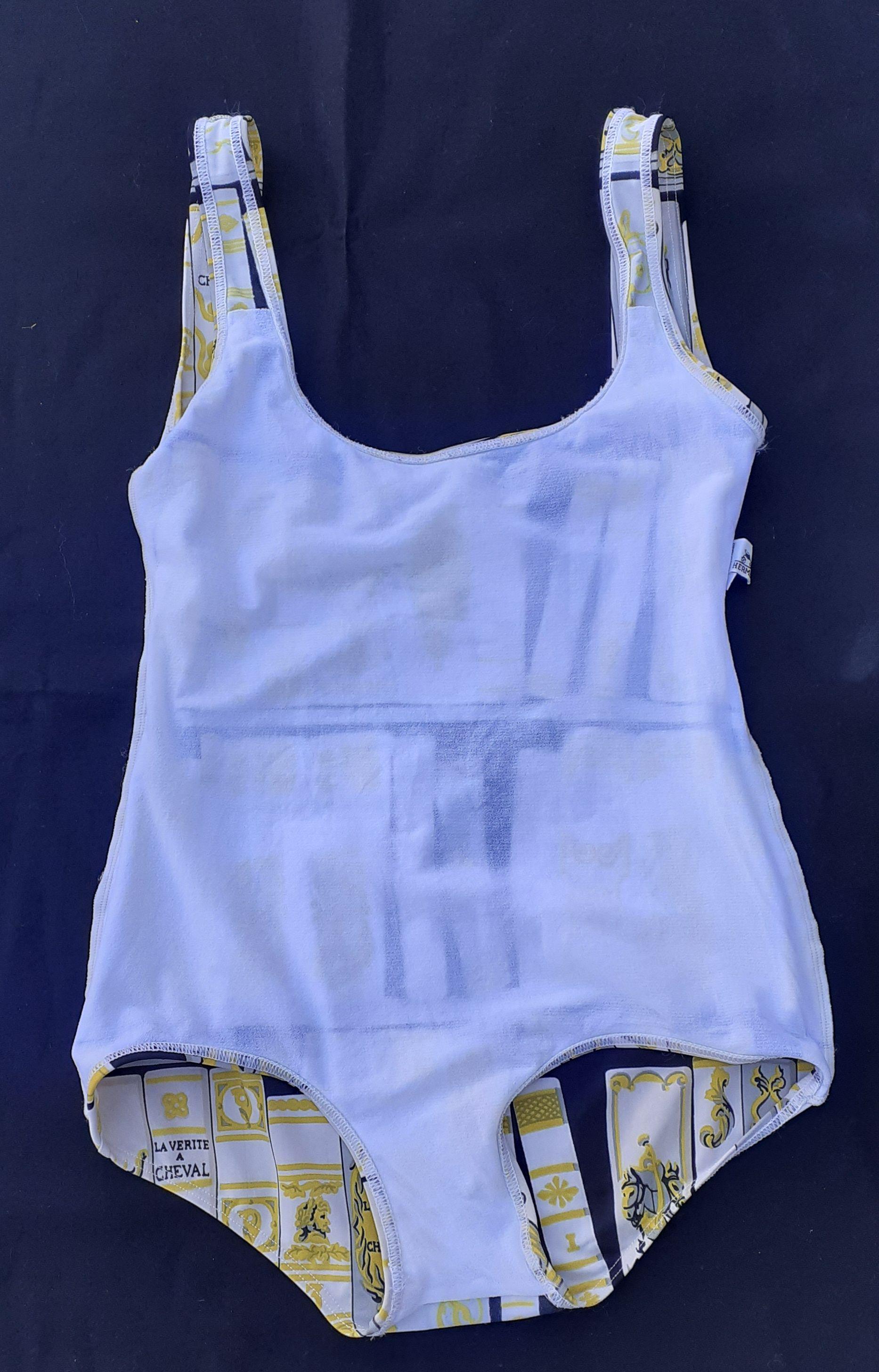 Hermès Swimsuit One piece Swimwear Bibliothèque Bookshelf Print Size M en vente 10