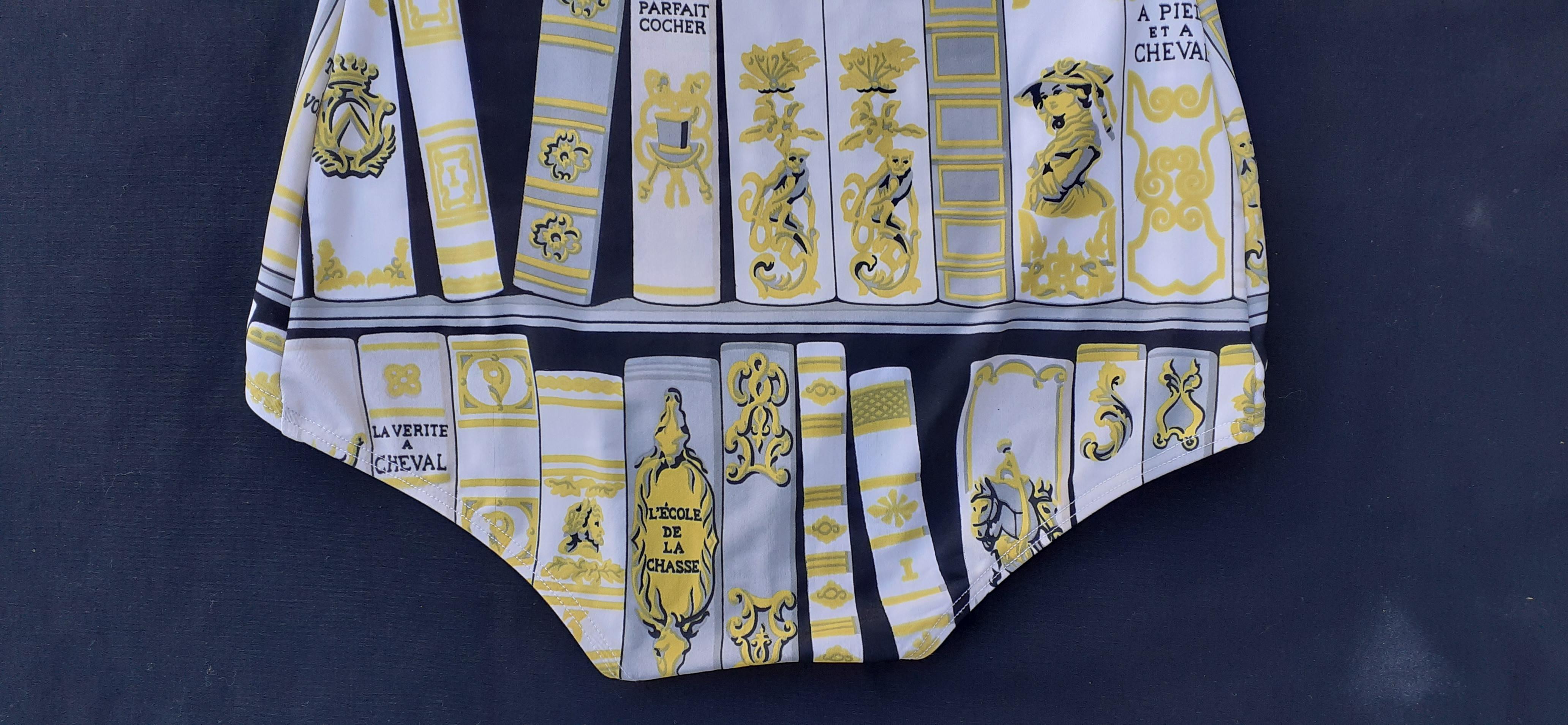 Hermès Swimsuit One piece Swimwear Bibliothèque Bookshelf Print Size M en vente 5
