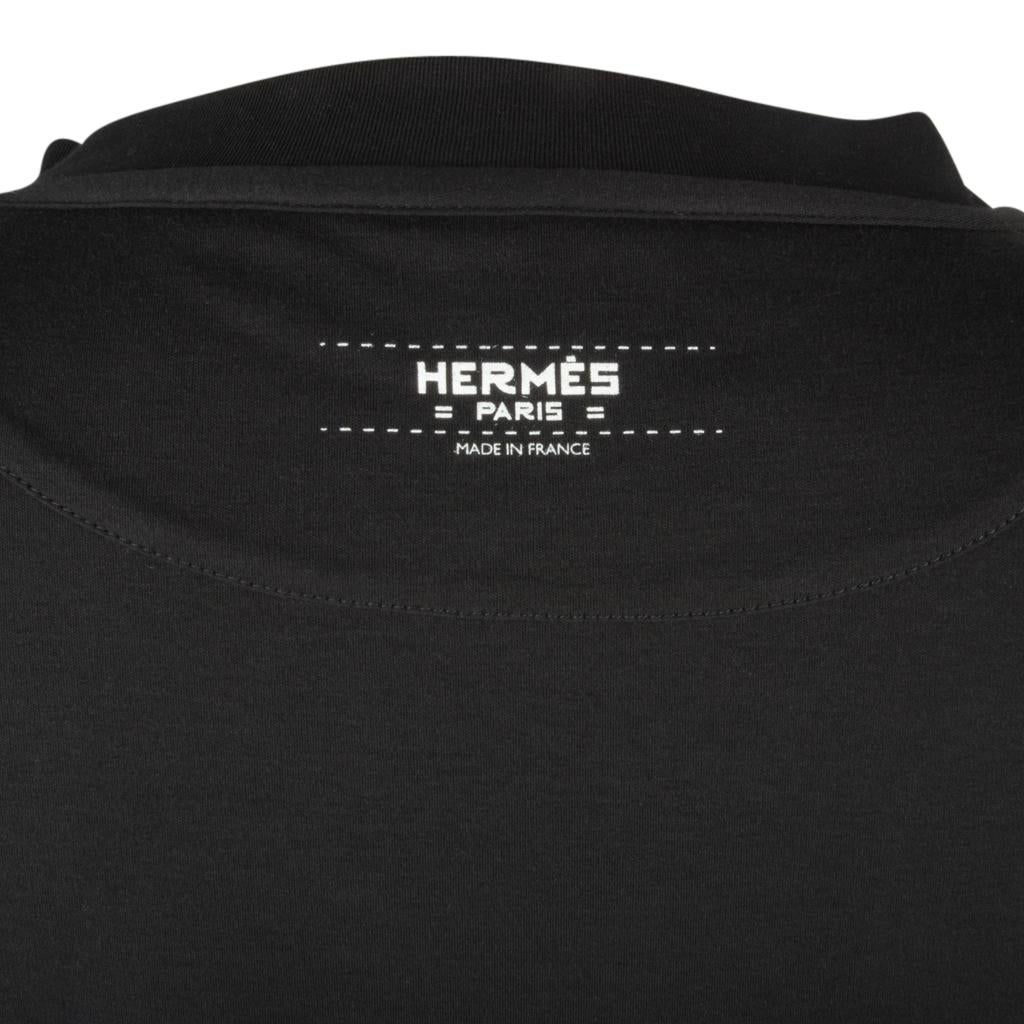 Hermès - T-shirt noir brodé pour femme avec poche, taille 42, neuf avec étiquettes en vente 4
