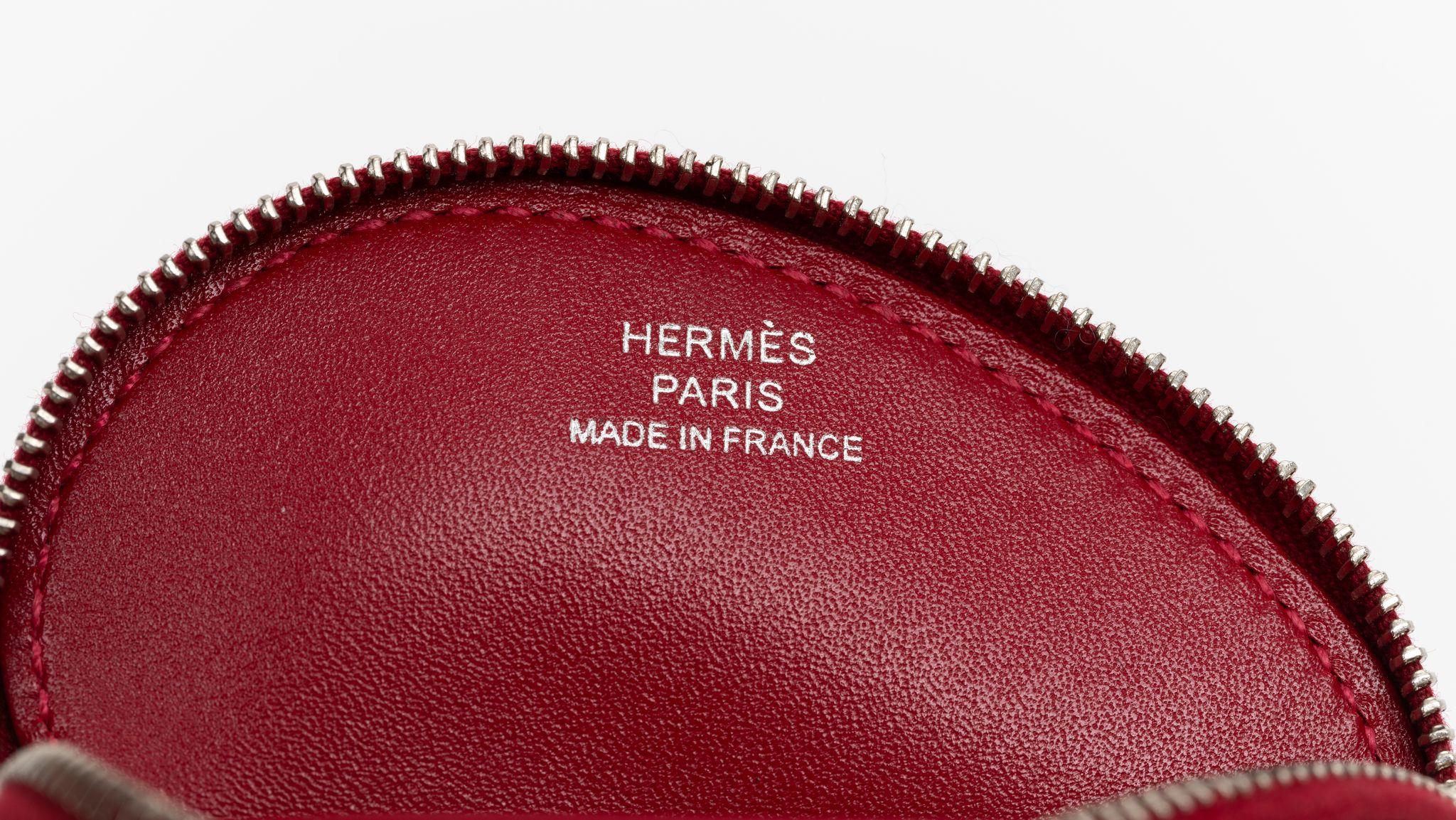 Women's or Men's Hermes Tadelakt Pomme Coin Purse For Sale