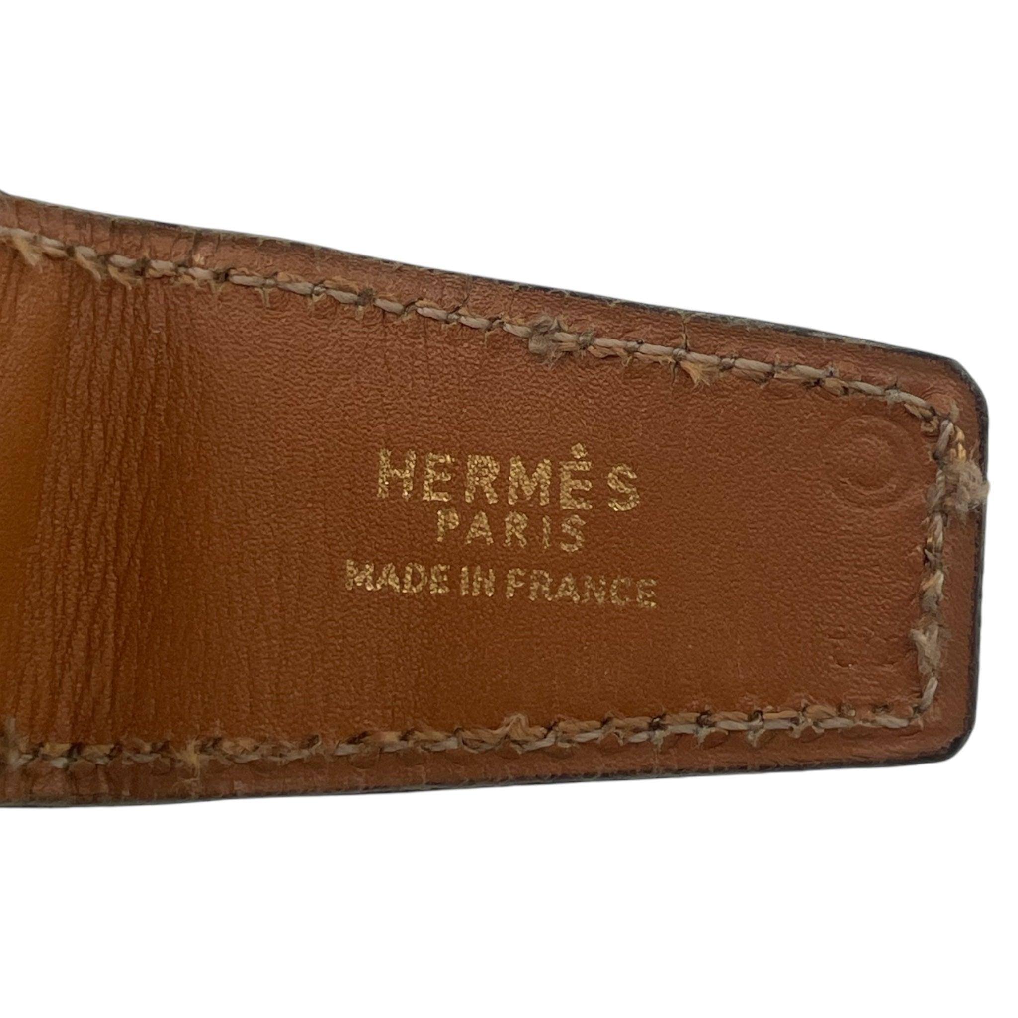Cintura Hermès in alligatore marrone con fibbia Constance in oro, anni '80 In condizioni buone in vendita a Los Angeles, CA