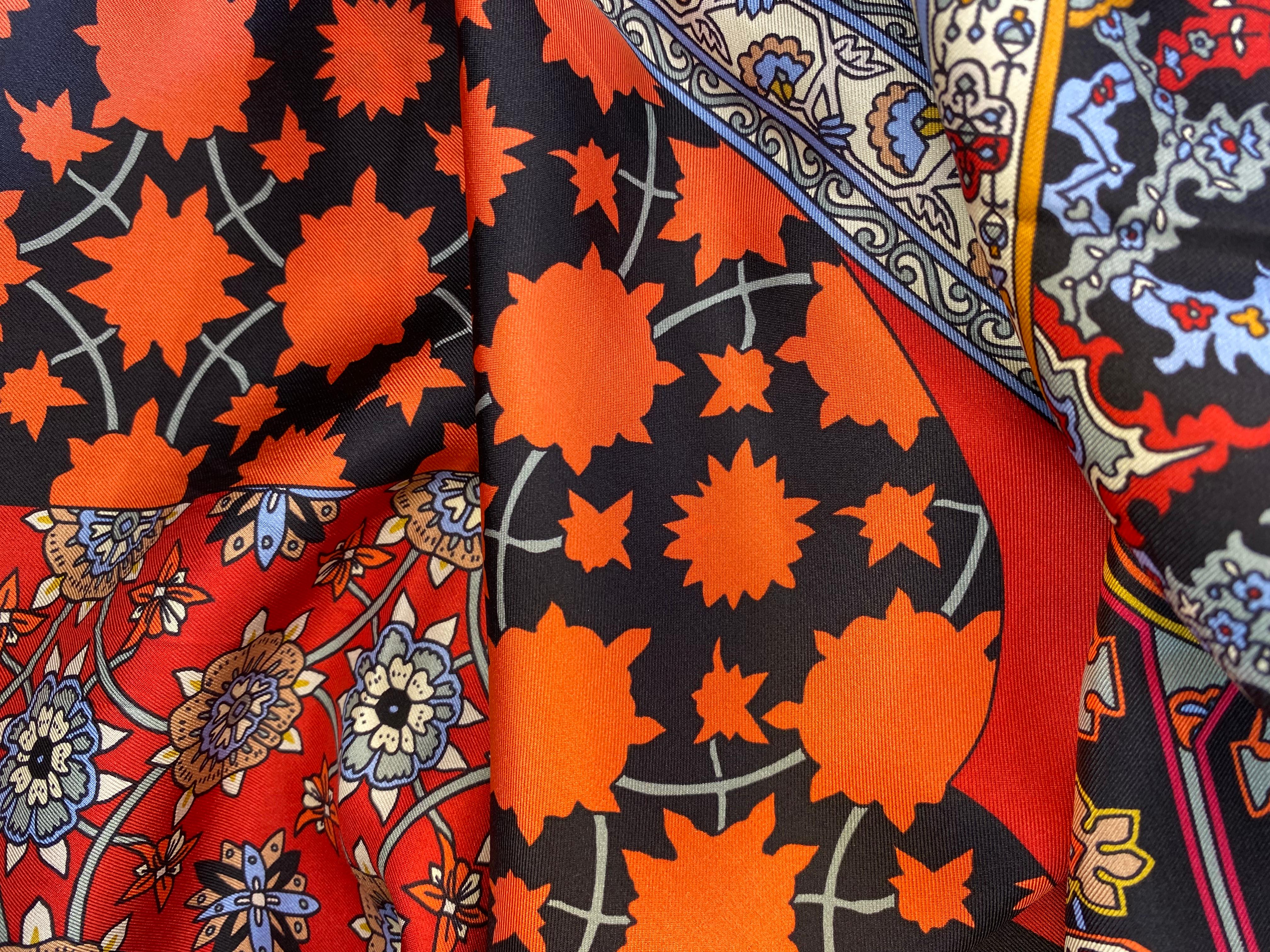 Hermes Tapis Persans Silk Shawl - 135cm en venta 1