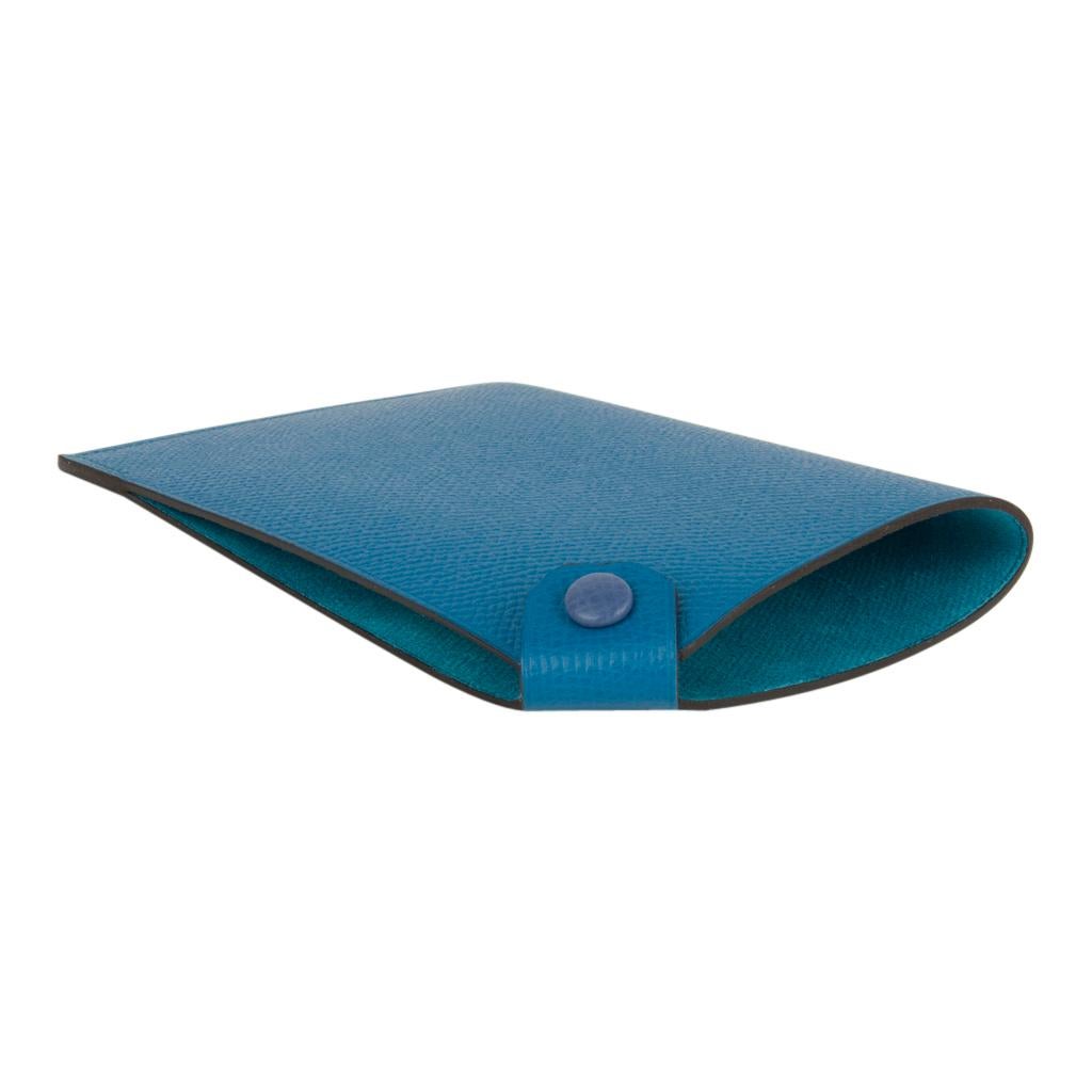 Women's or Men's Hermes Tarmac Passport Holder Blue Izmir Epsom Blue Brighton Snap New w/ Box