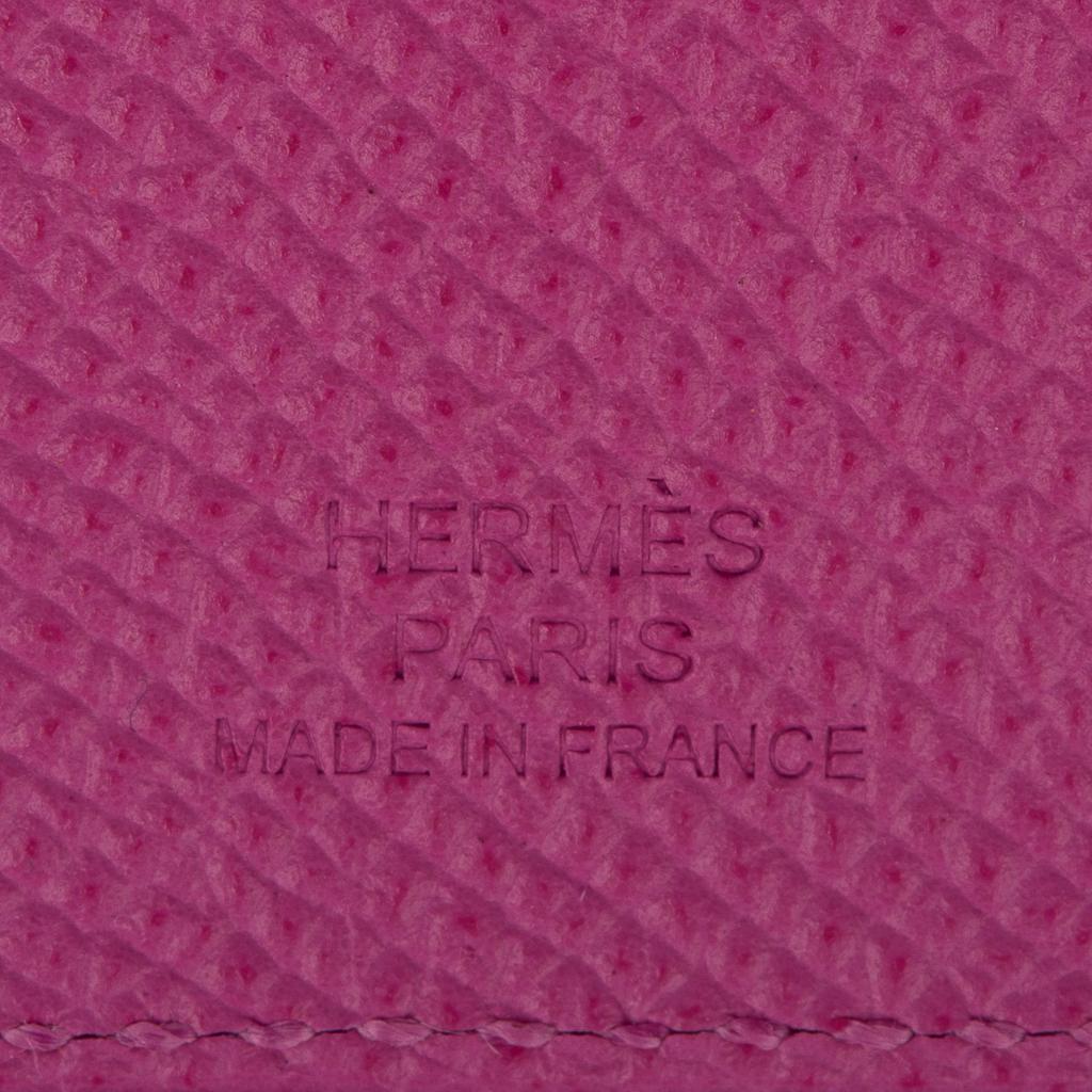 Hermes Tarmac Passport Holder Magnolia Hot Pink New w/Box In New Condition In Miami, FL