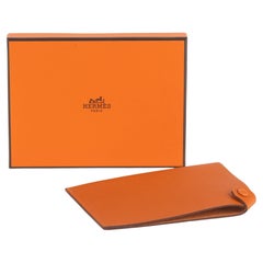 Hermès Tarmac Passport Holder New in Box
