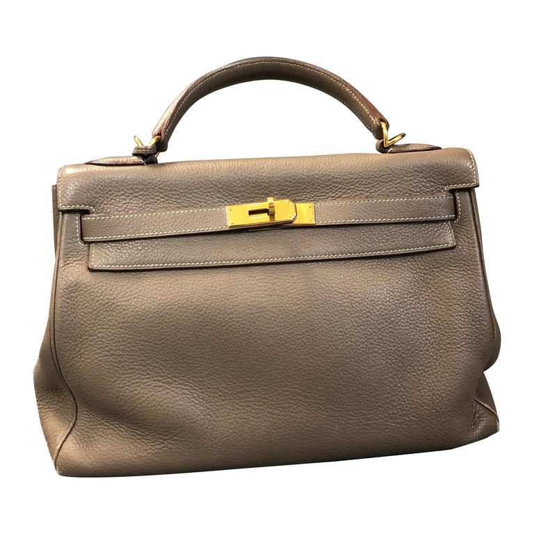 Rare* Hermes Kelly 28 Sellier Handbag Celeste Epsom Leather With Gold –  Bags Of Personality