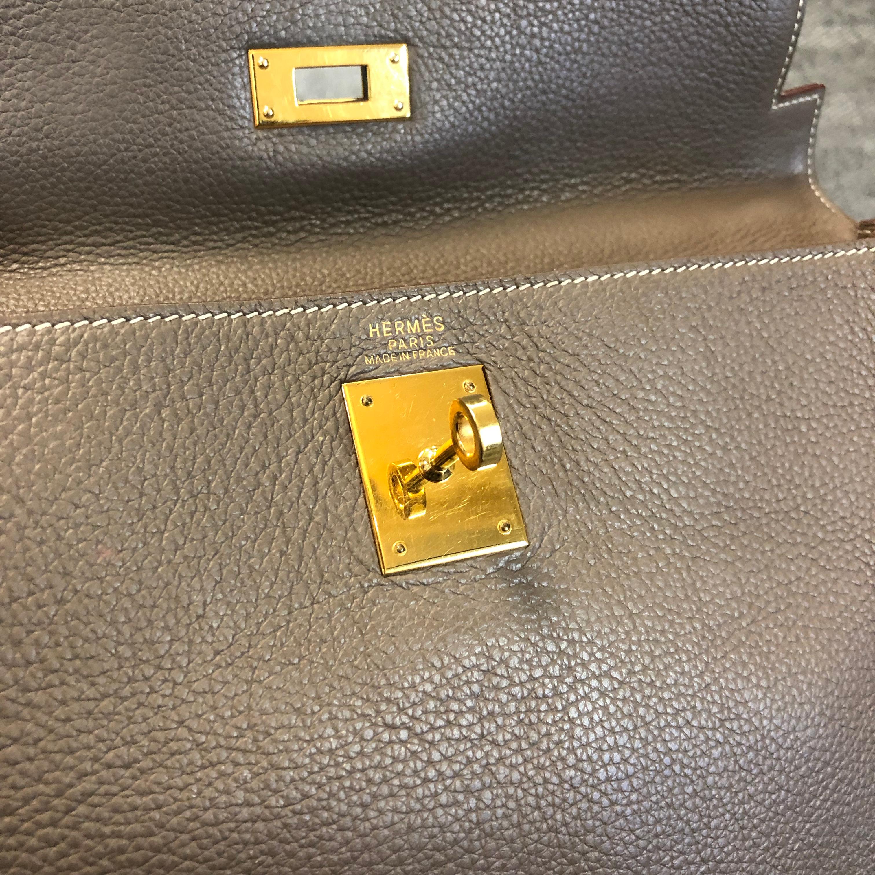 Hermès Taupe Epsom Leather Kelly Sellier 32 Bag Excellent Condition, 2005 For Sale 6