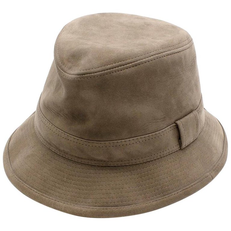 Hermes Taupe Suede Lambskin Bucket Hat For Sale