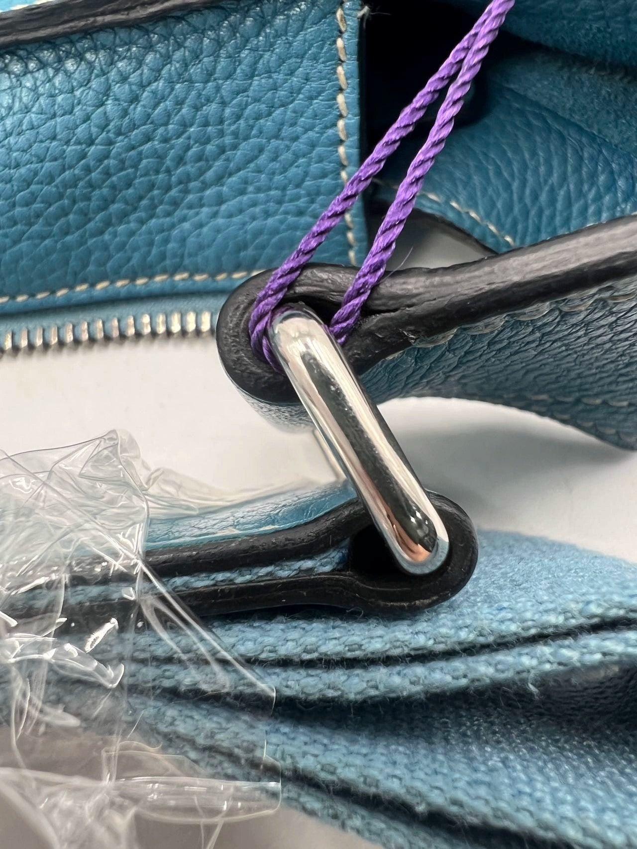 Hermès Taurillon Clemence Good News 28 PM Blue Jeans Hobo Crossbody Bag For Sale 11