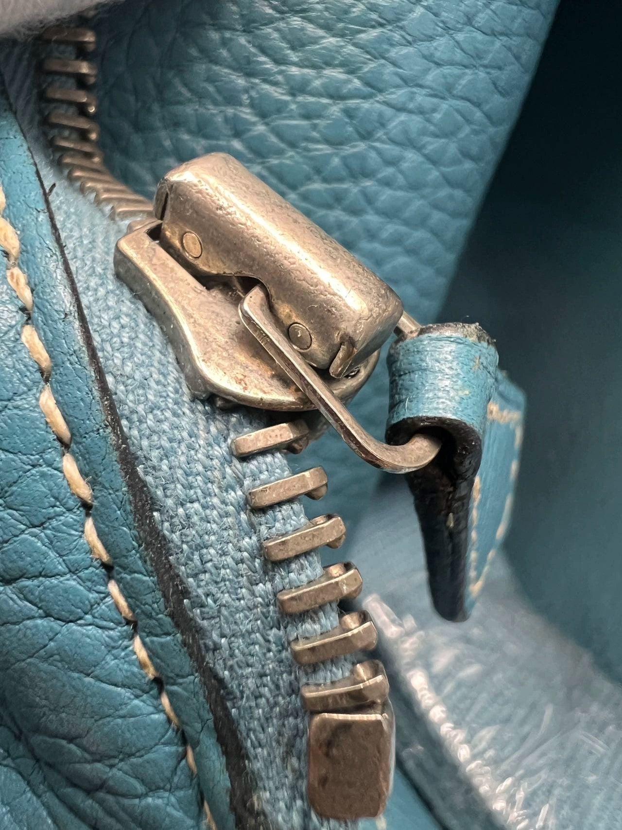 Hermès Taurillon Clemence Good News 28 PM Blue Jeans Hobo Crossbody Bag For Sale 13