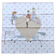 Écharpe en soie Tea Time d'Hermès Rose Beige Jonathan Burton 26'