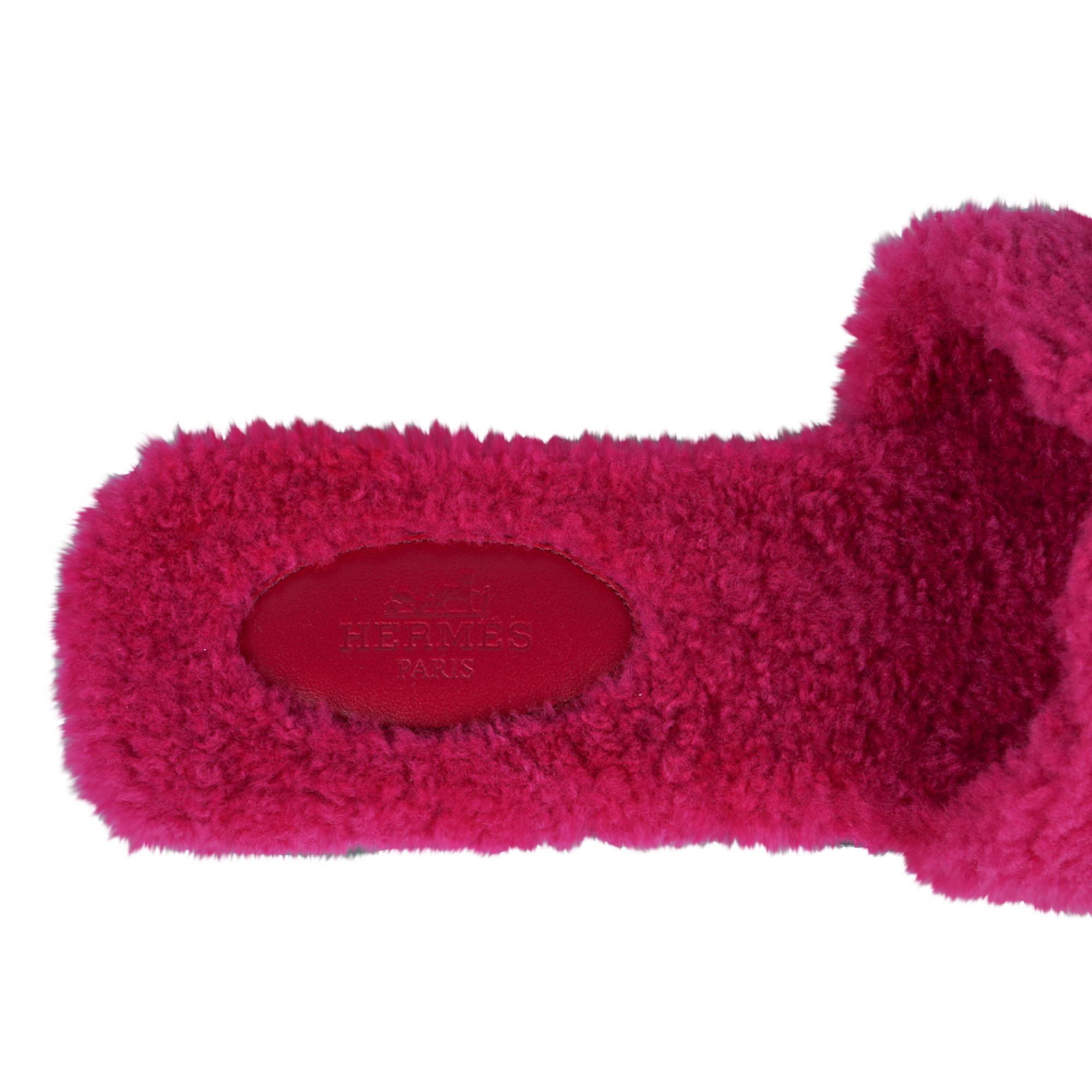 pink fur hermes sandals