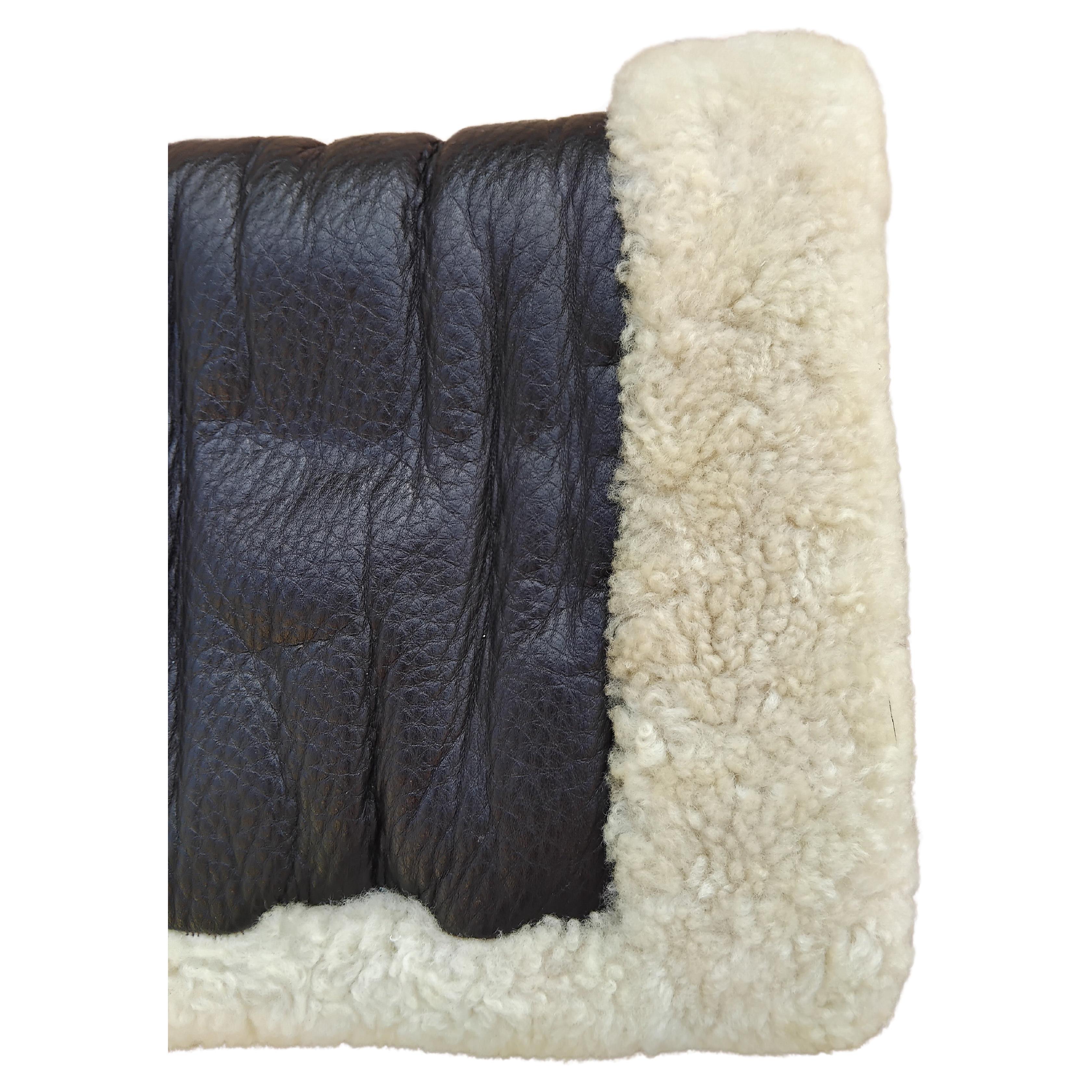 Women's Hermès Teddy Plush Shearling Hand Muff Warmer Leather and Wool For Sale