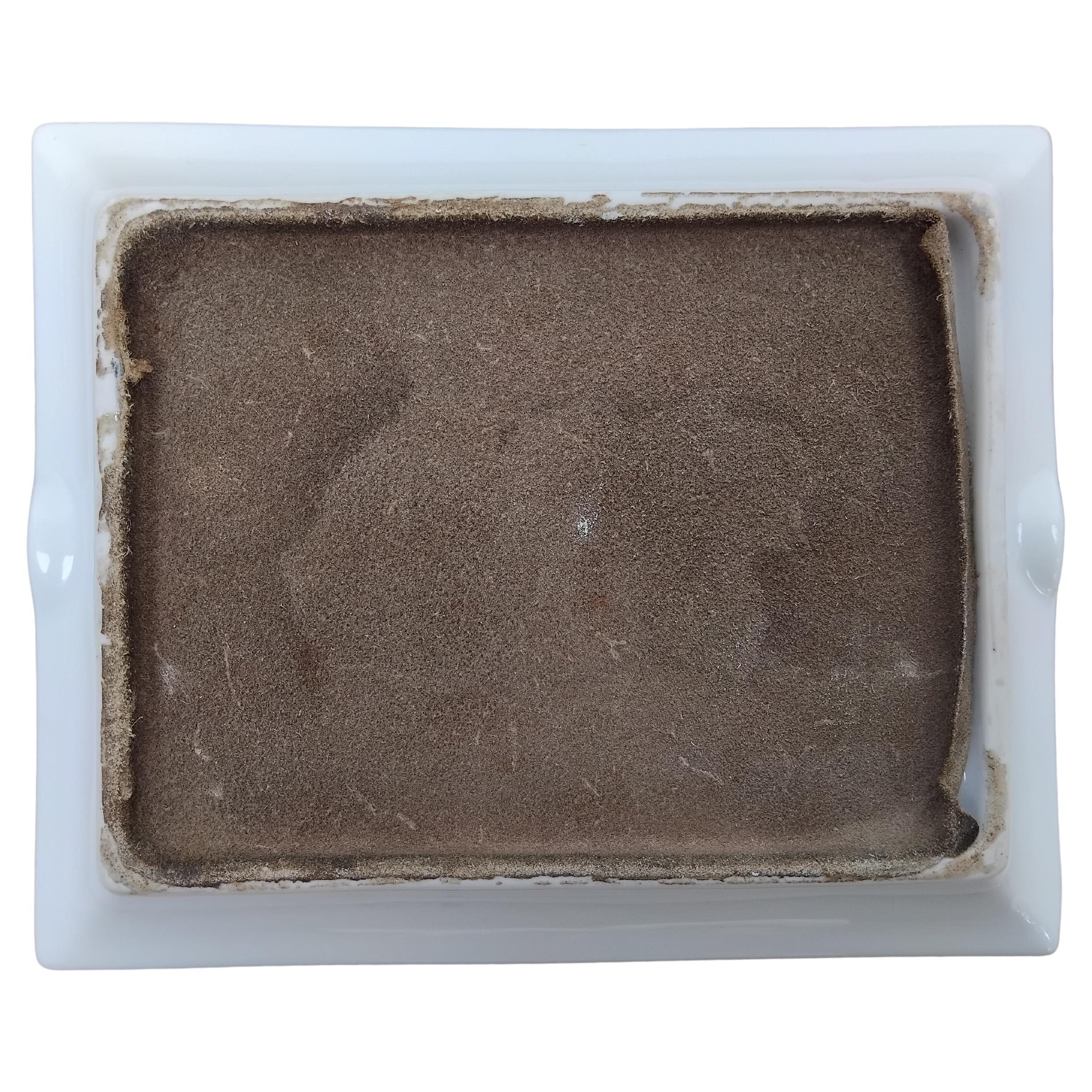 Hermès Tennis Print Cigar Ashtray Change Tray Porcelain Gold For Sale 7