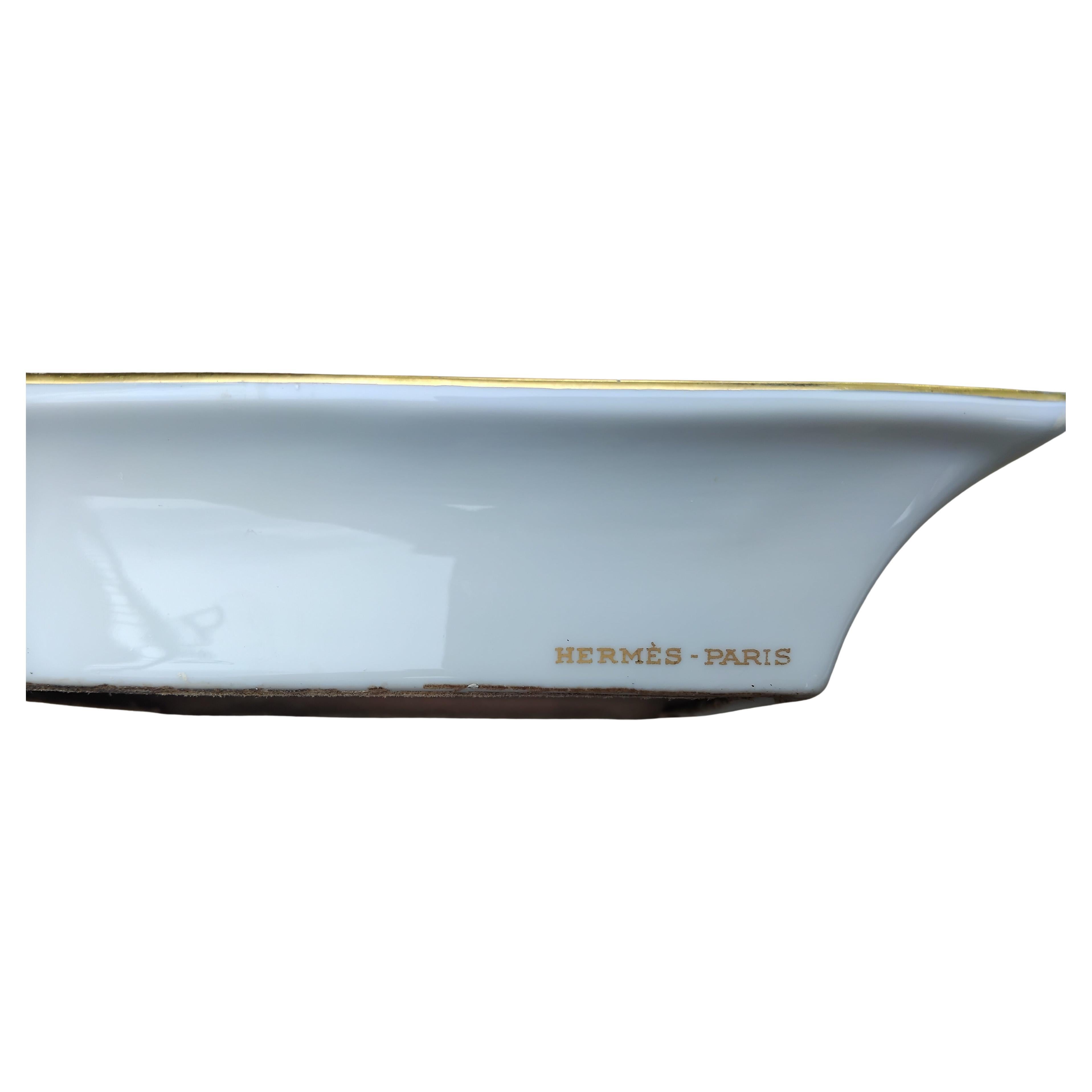 Hermès Tennis Print Cigar Ashtray Change Tray Porcelain Gold For Sale 5