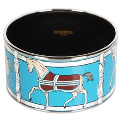 Hermès Tenues et Couvertures Extra Wide Enamel Bracelet