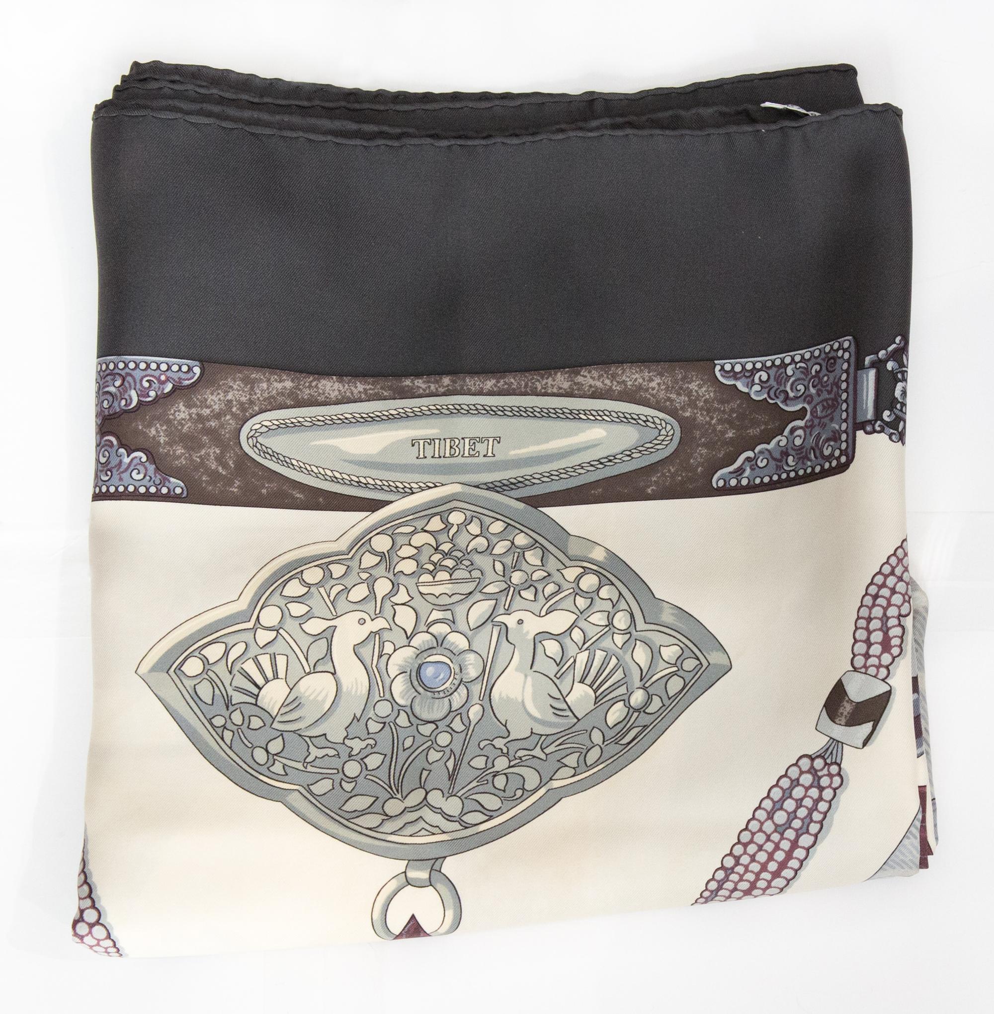 Foulard in seta Hermès 