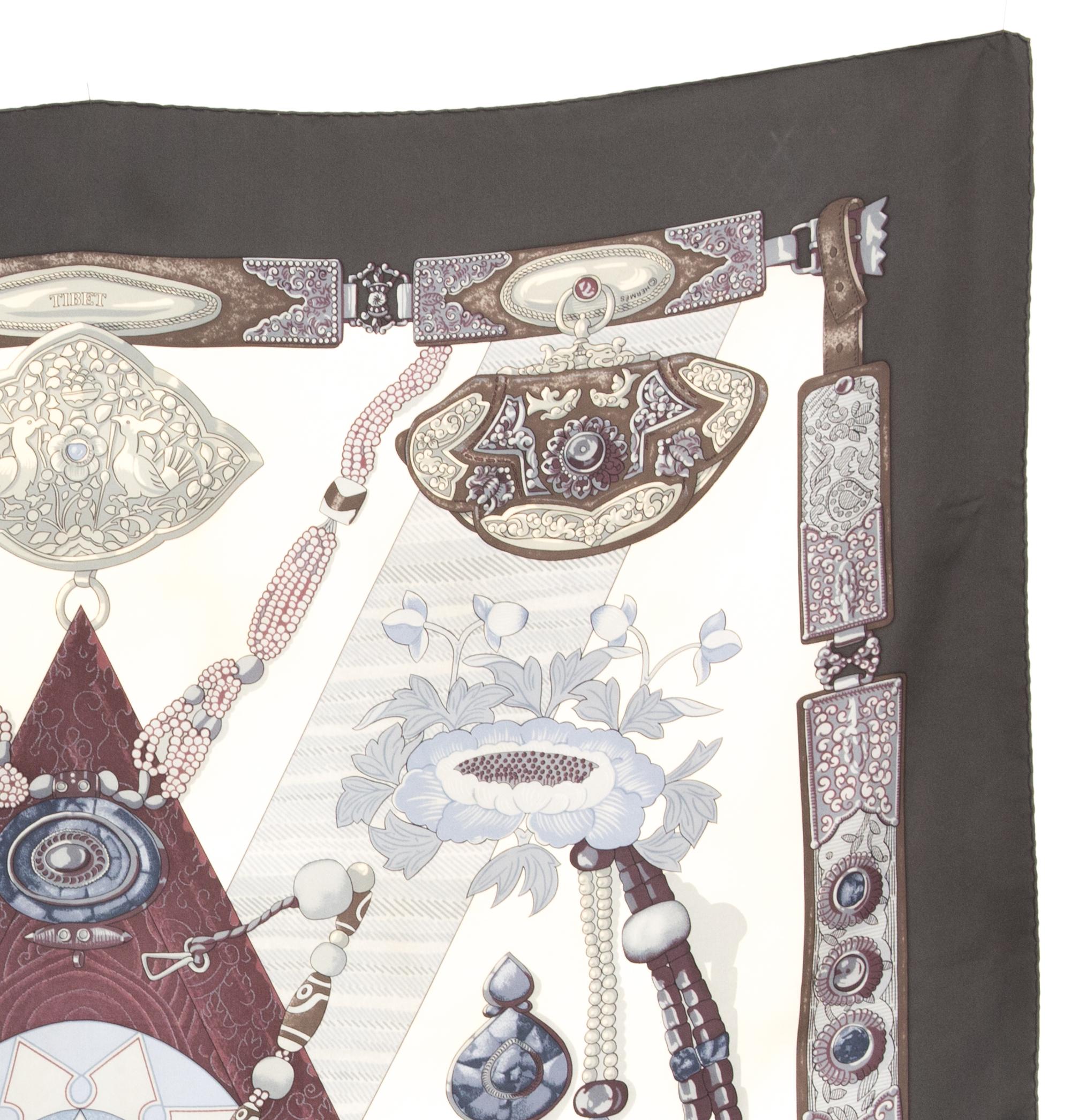 Sciarpa in seta Hermes Tibet by Cathy Latham In condizioni buone in vendita a Paris, FR