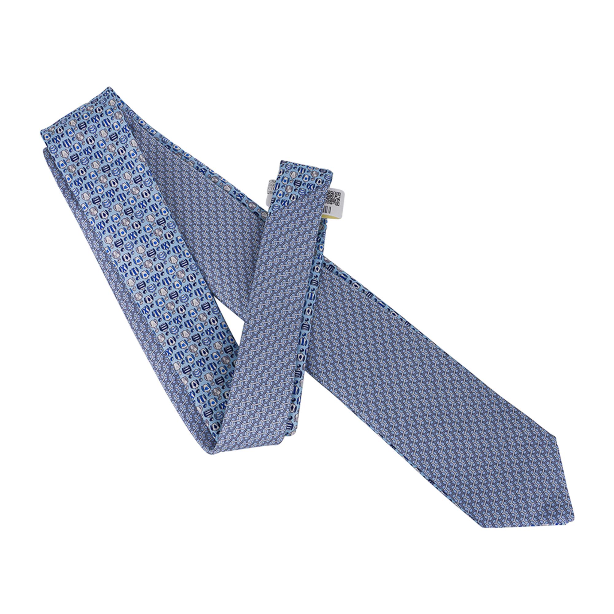 Hermes Tie Double 6 Imprimee Ciel / Marine Twillbi New w/Box For Sale 1