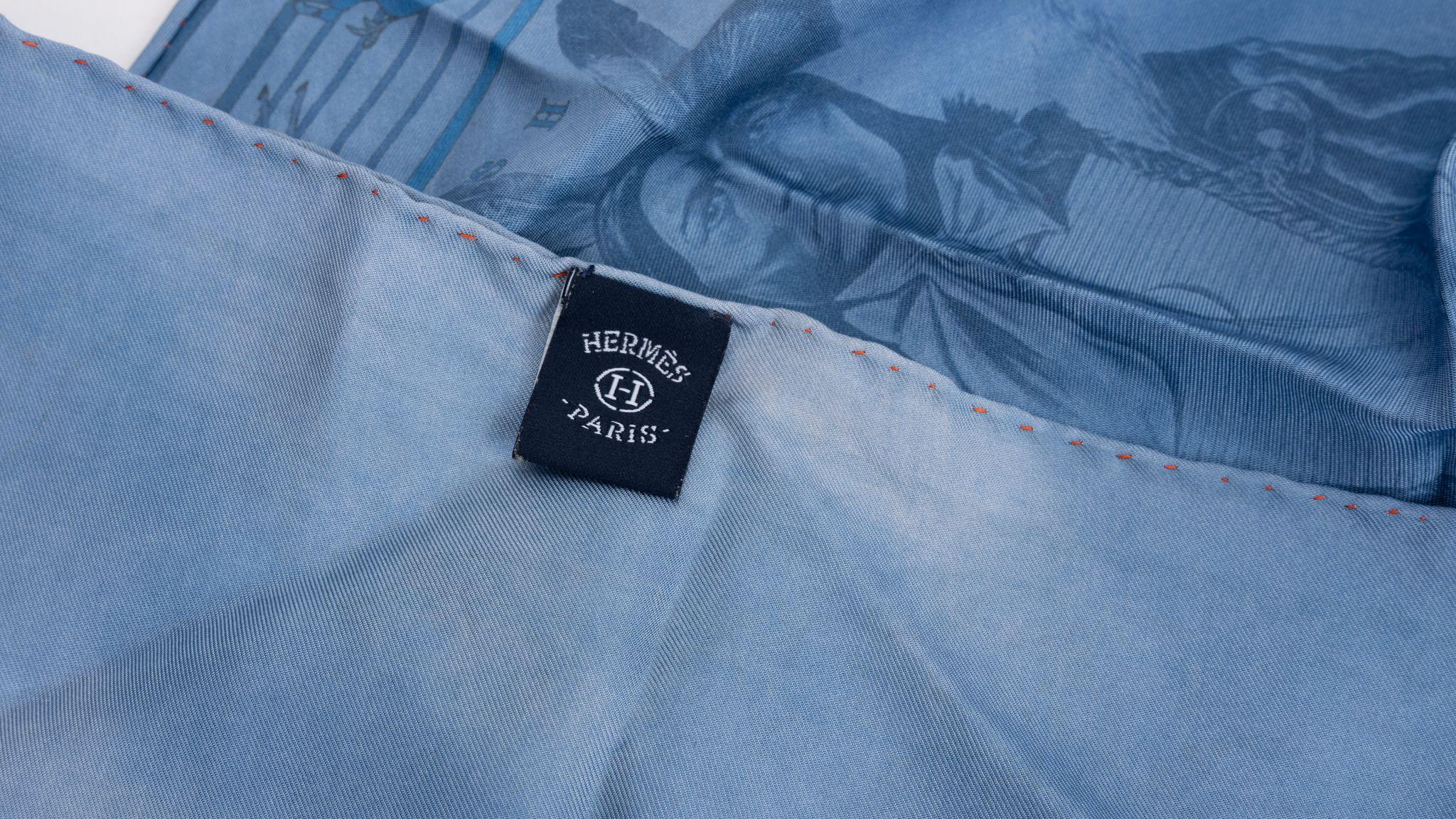 Hermès Tie Dye LIm.Ed. Écharpe bleue Panee en vente 1