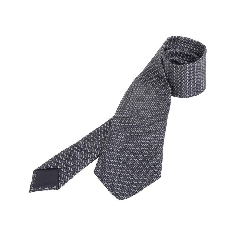 Hermes Tie H en Ombre Anthracite Gris Gris Clair For Sale at 1stDibs ...