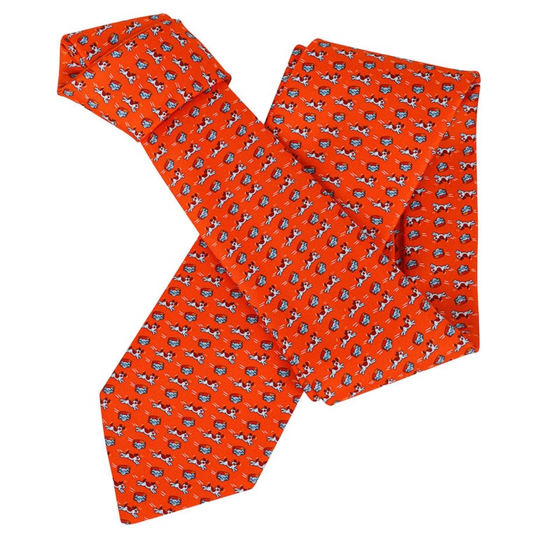 Hermes Krawatte Oh My Dog Orange Vif Seiden-Twill Neu w / Box im Angebot  bei 1stDibs