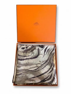 Foulard en soie Hermès « Tigre du Bengale » 90