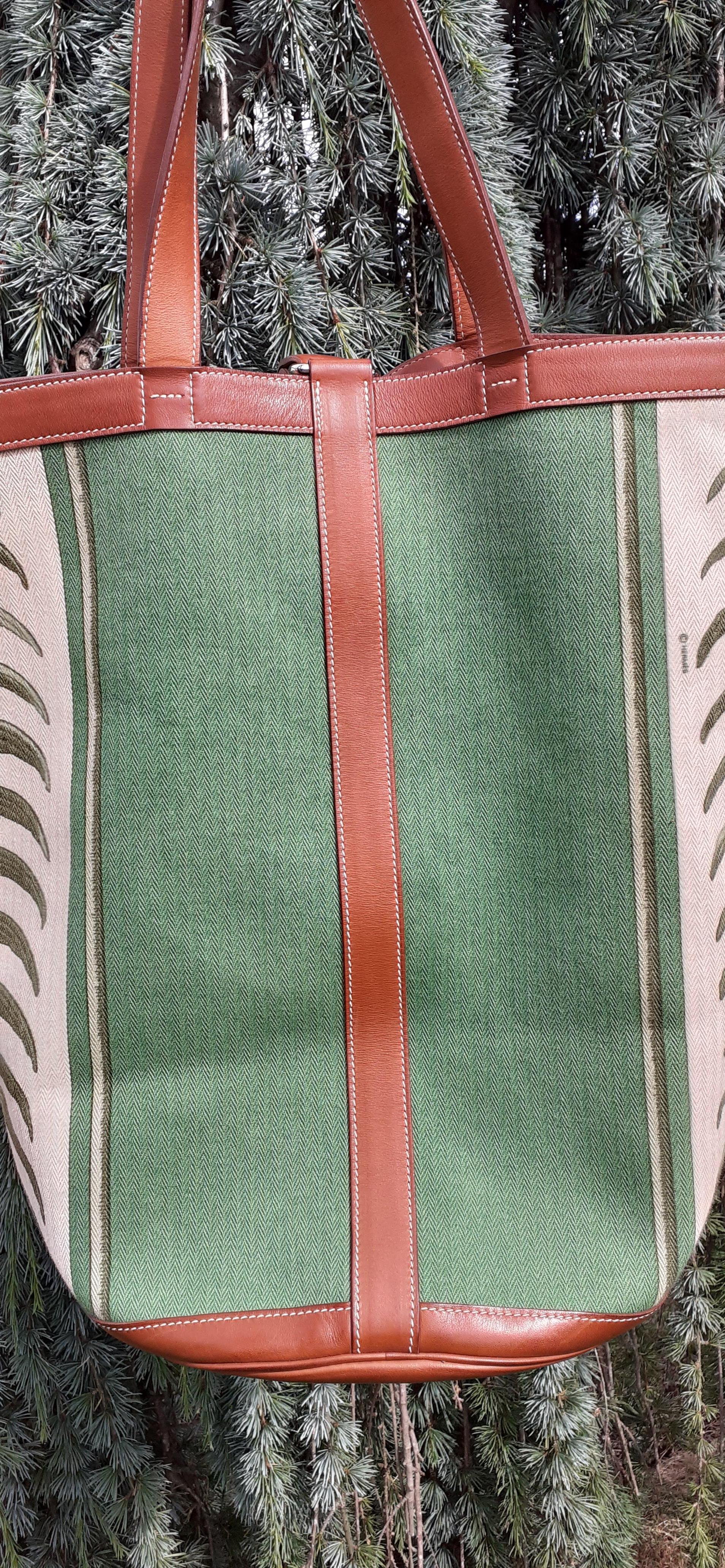 Hermès Tigre Royal Borsa a Secchiello Chevrons Toile Tela Pelle Barenia in vendita 15