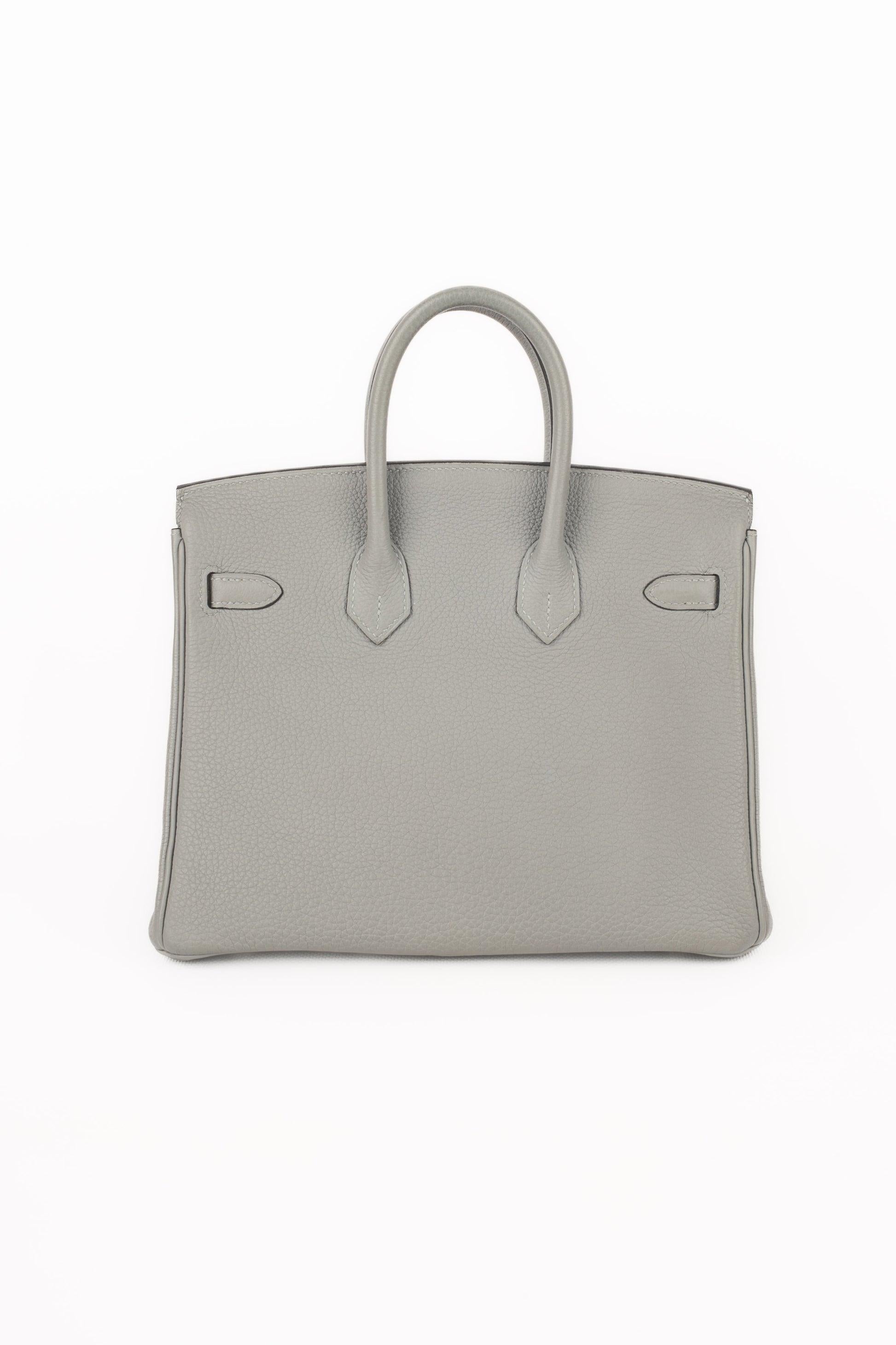 Hermès Togo Calfskin Birkin Bag In Excellent Condition In SAINT-OUEN-SUR-SEINE, FR